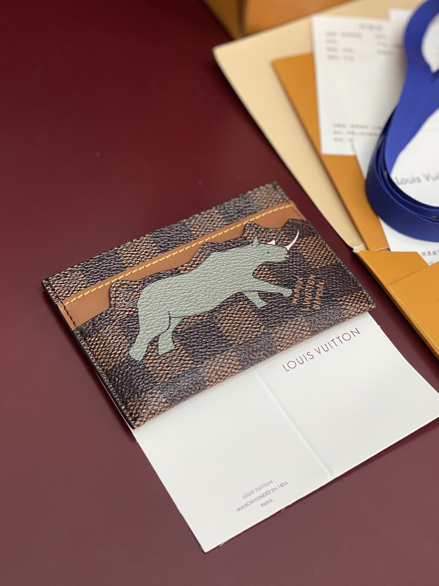 Louis Vuitton Basic Bag Canvas White M-l