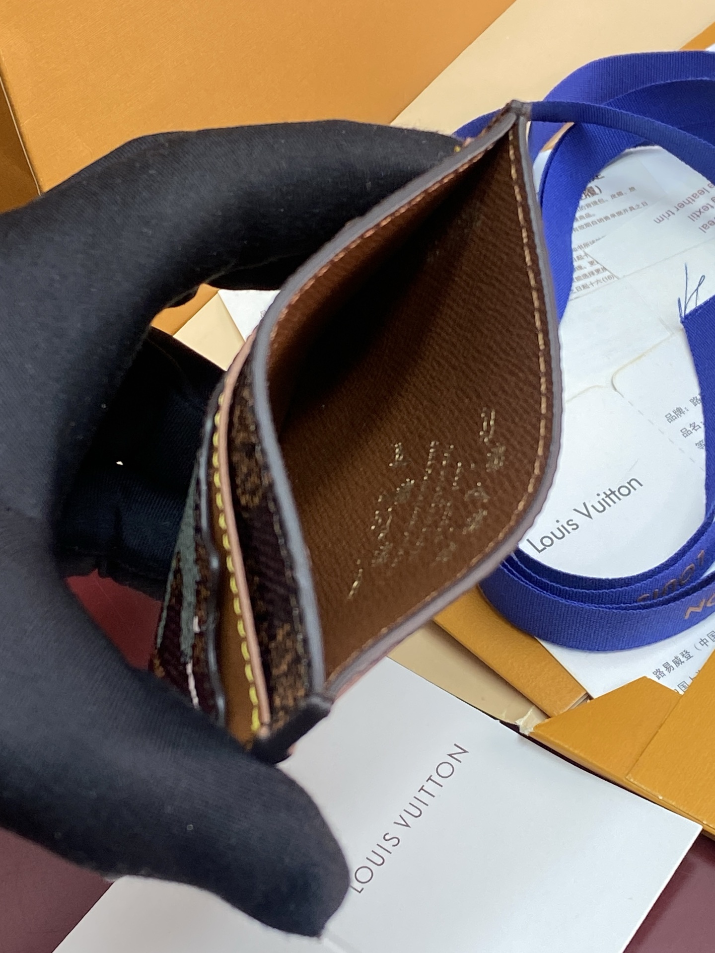 Louis Vuitton Basic Bag Canvas White M-l