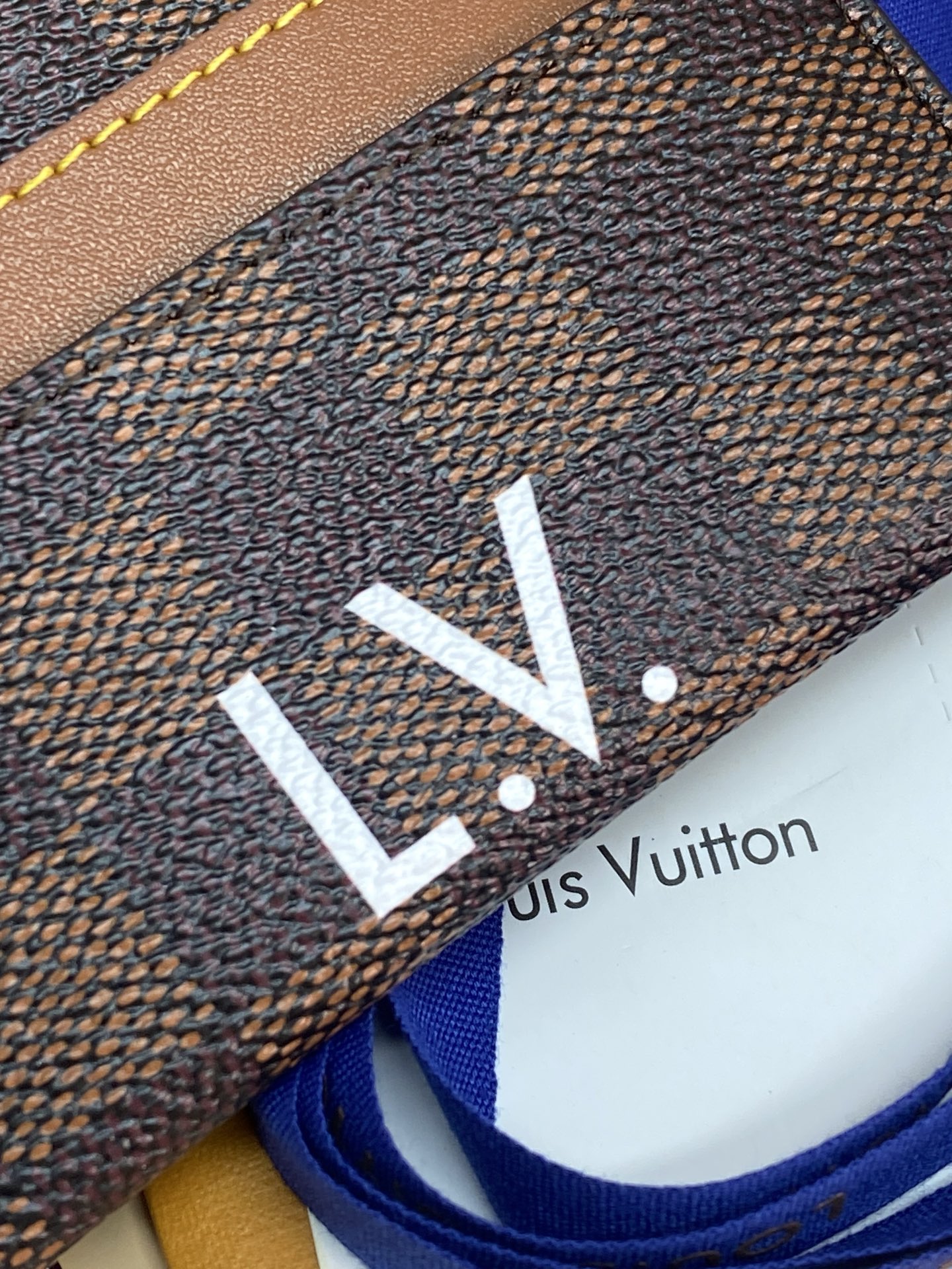 Louis Vuitton Basic Bag Canvas White M-l