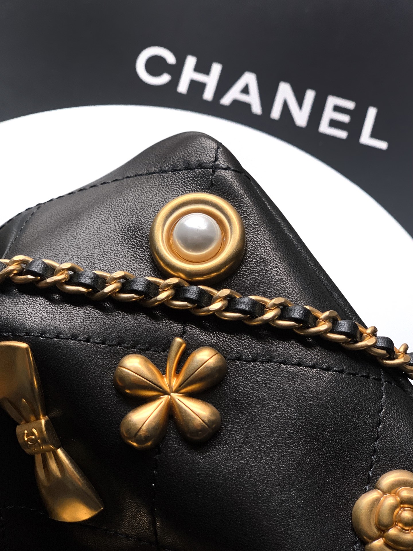 Chanel Bucket Bag Cow Leather Black L