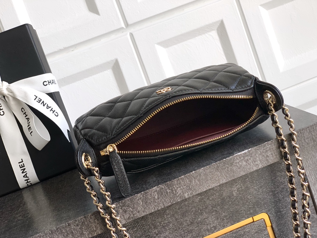 Chanel Basic Bag Cow Leather M-l