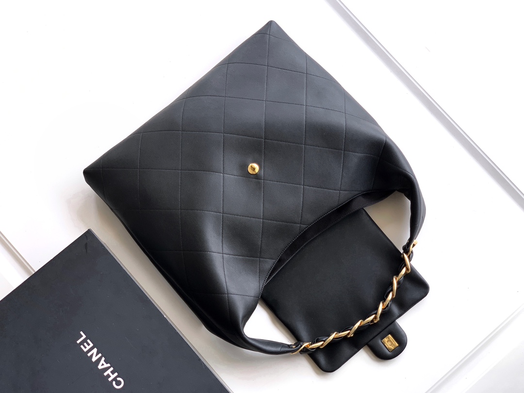 Chanel Basic Bag Cow Leather M-l