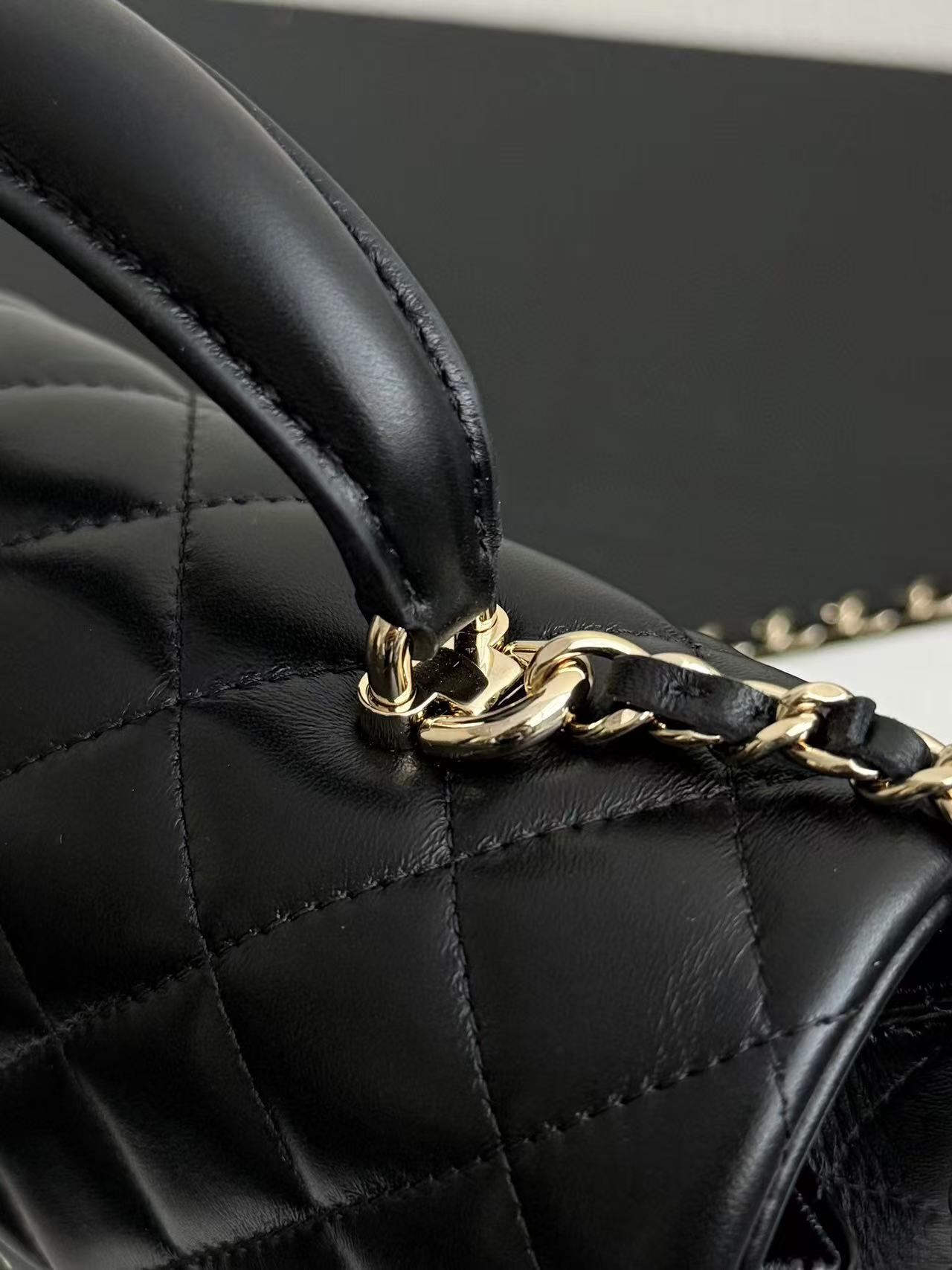 Chanel Basic Bag Black 14cm-m-l