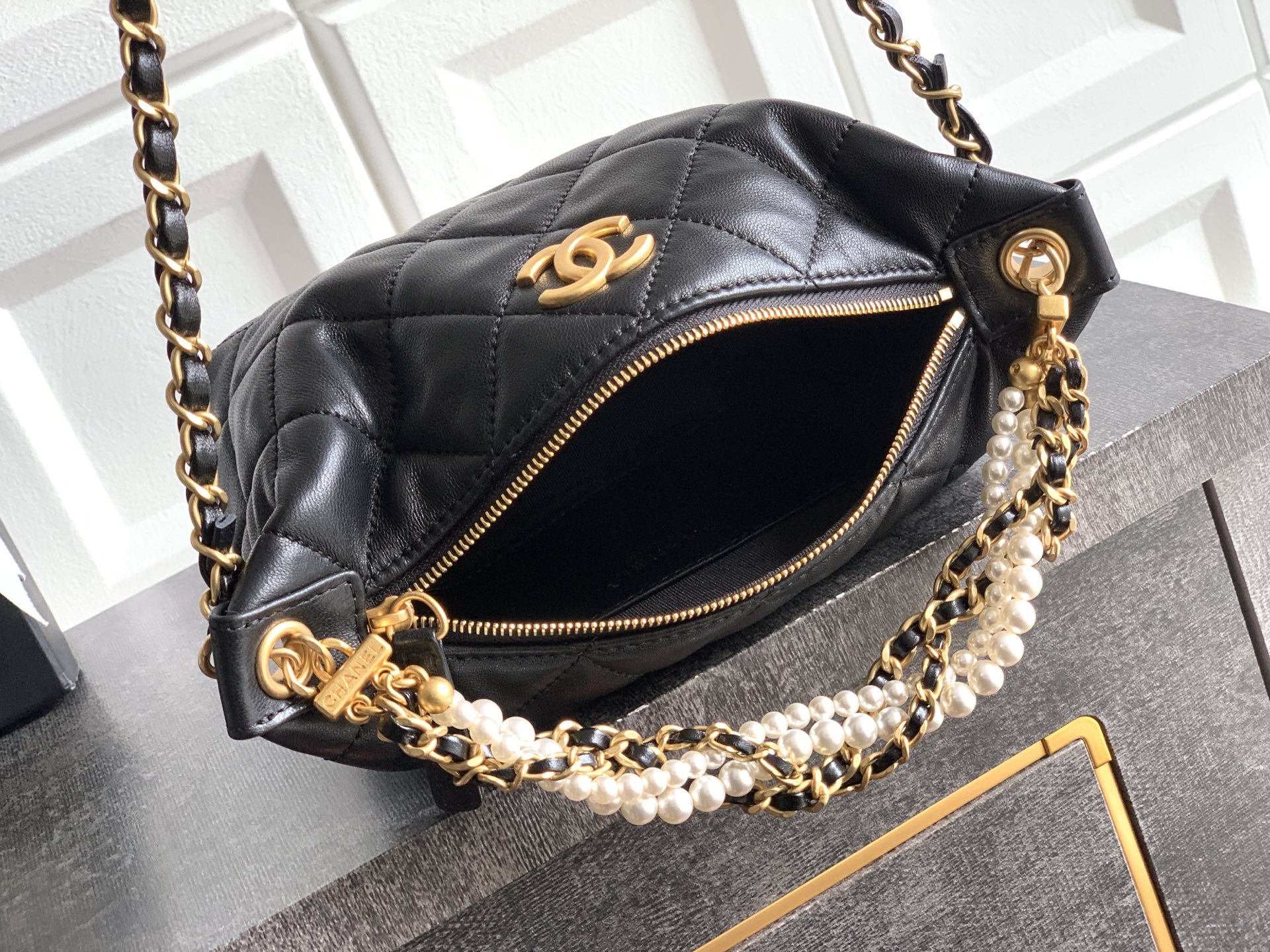 Chanel Basic Bag Sheepskin L