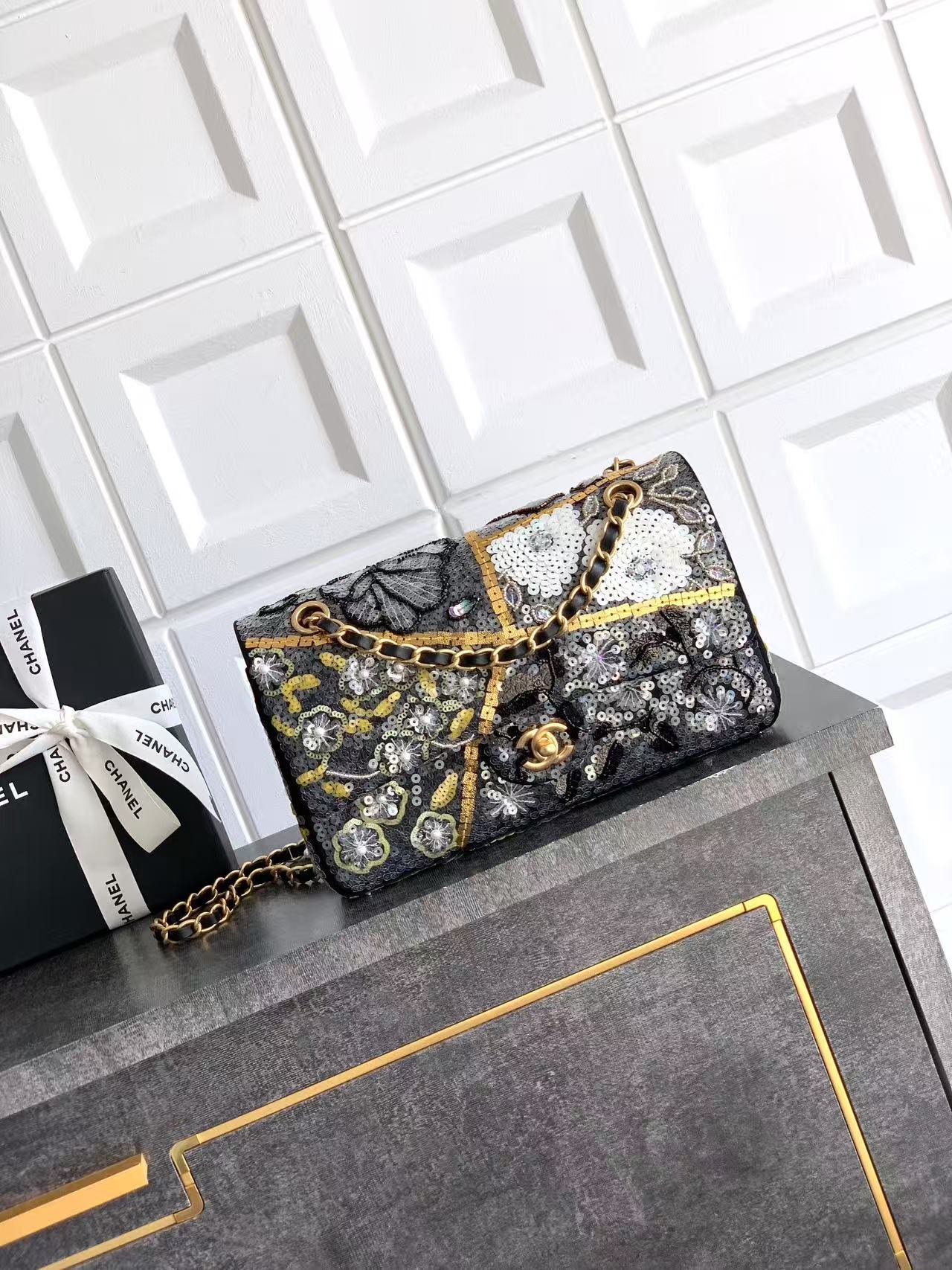 Chanel Clutch Bag 25cm-l