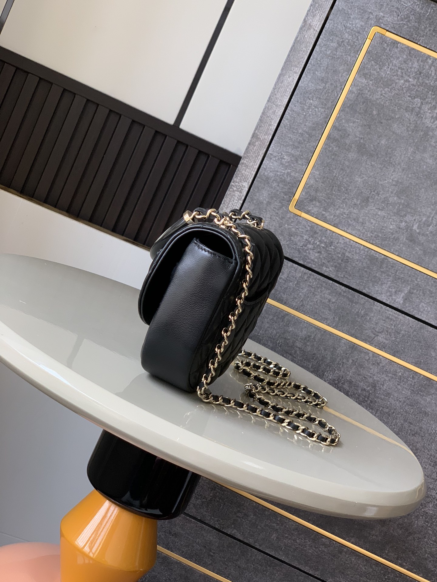 Chanel Clutch Bag Sheepskin M-l