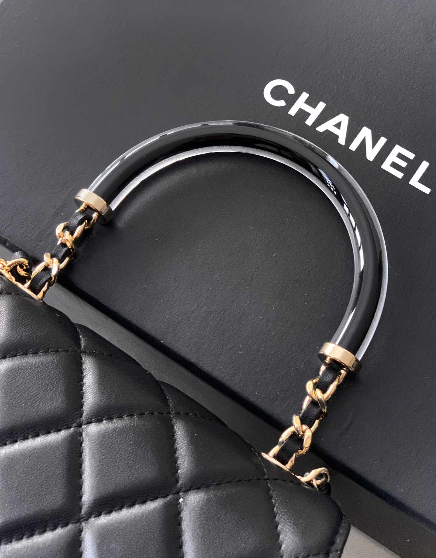 Chanel Clutch Bag Sheepskin M-l