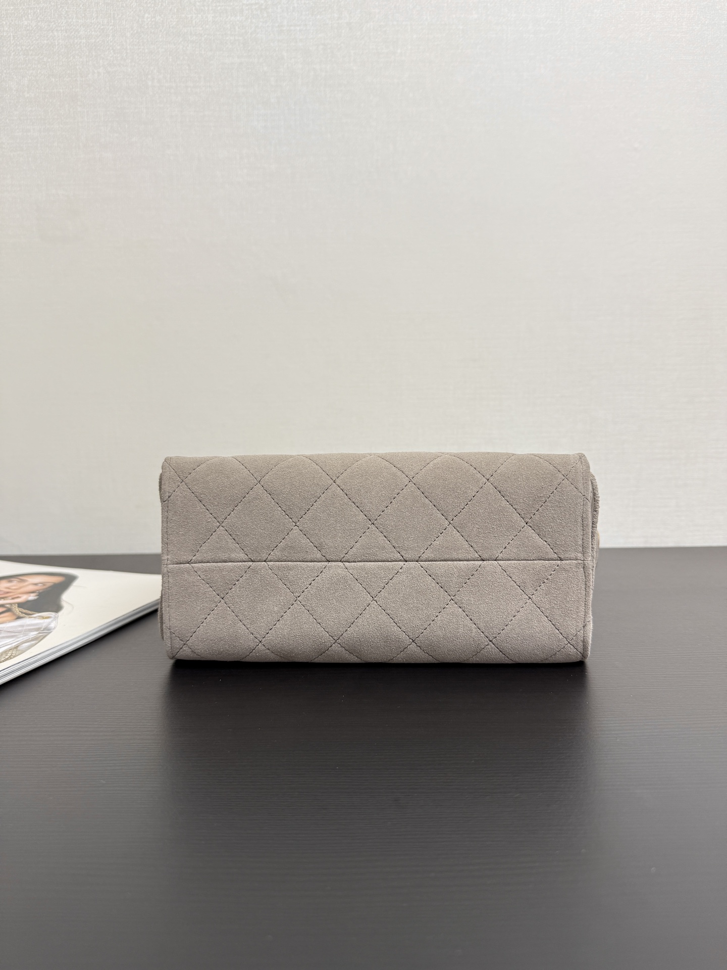 Chanel Bucket Bag Cow Leather 10cm-m-l-s