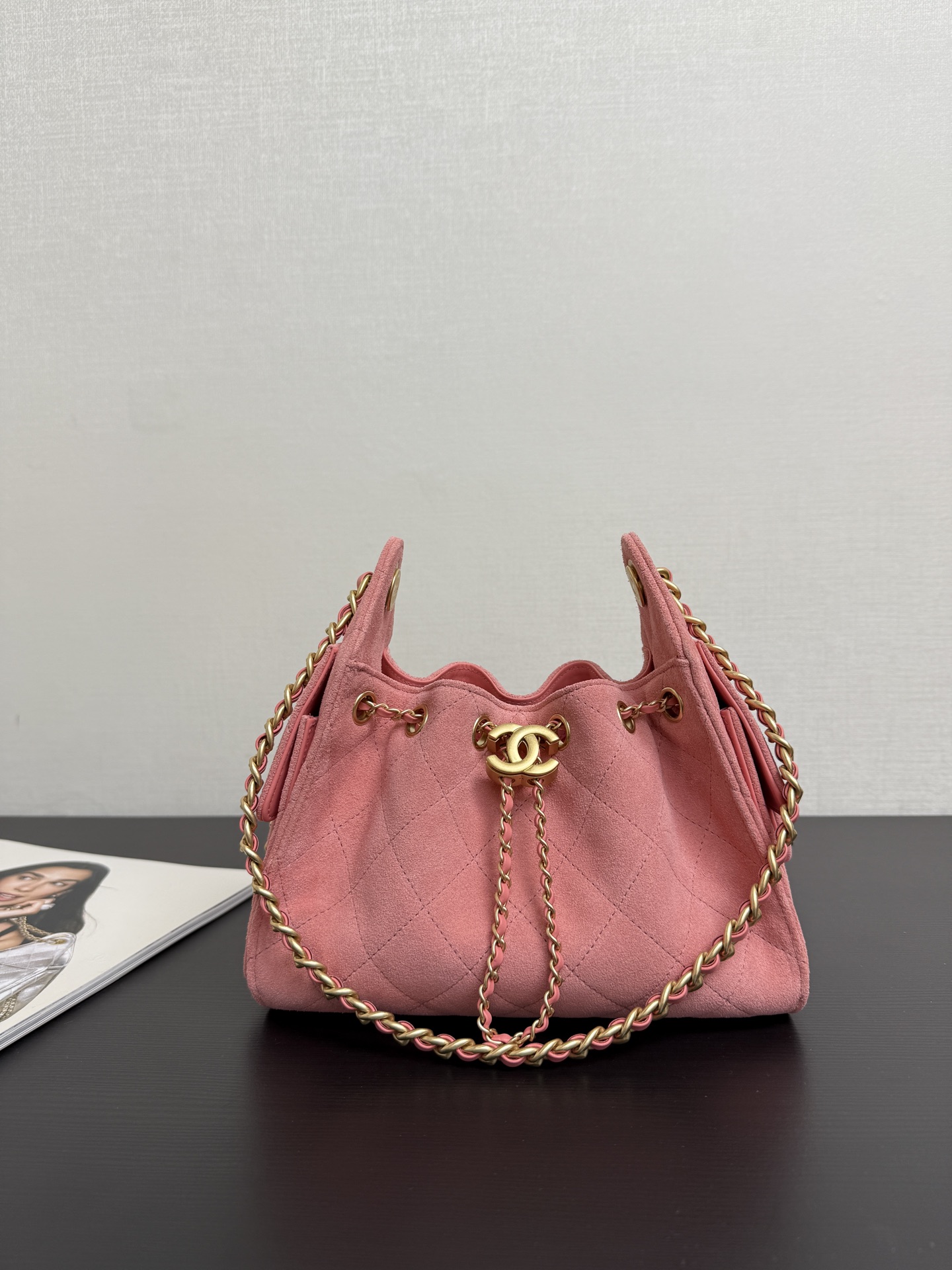 Chanel Bucket Bag Cow Leather 10cm-m-l-s