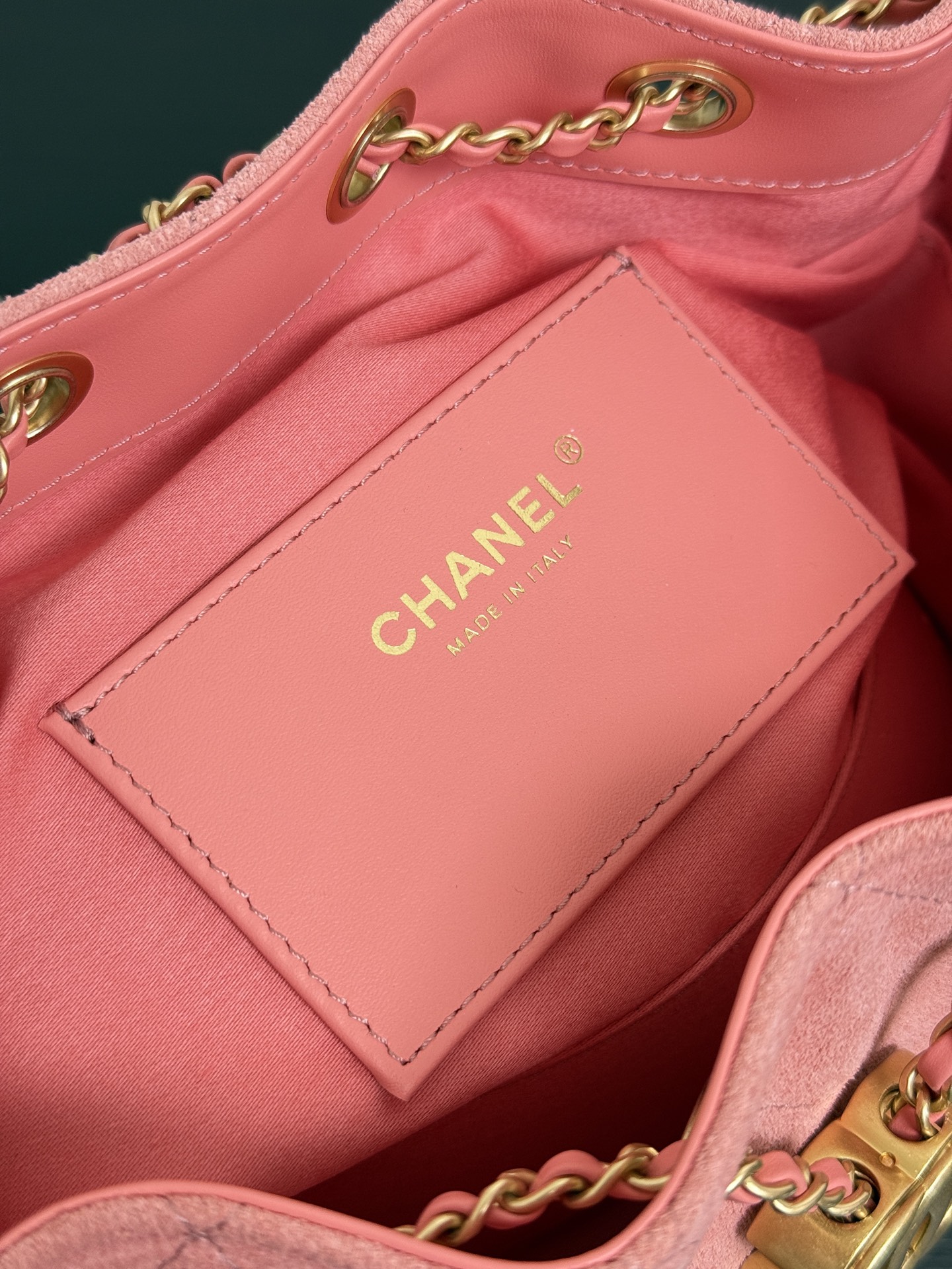 Chanel Bucket Bag Cow Leather 10cm-m-l-s