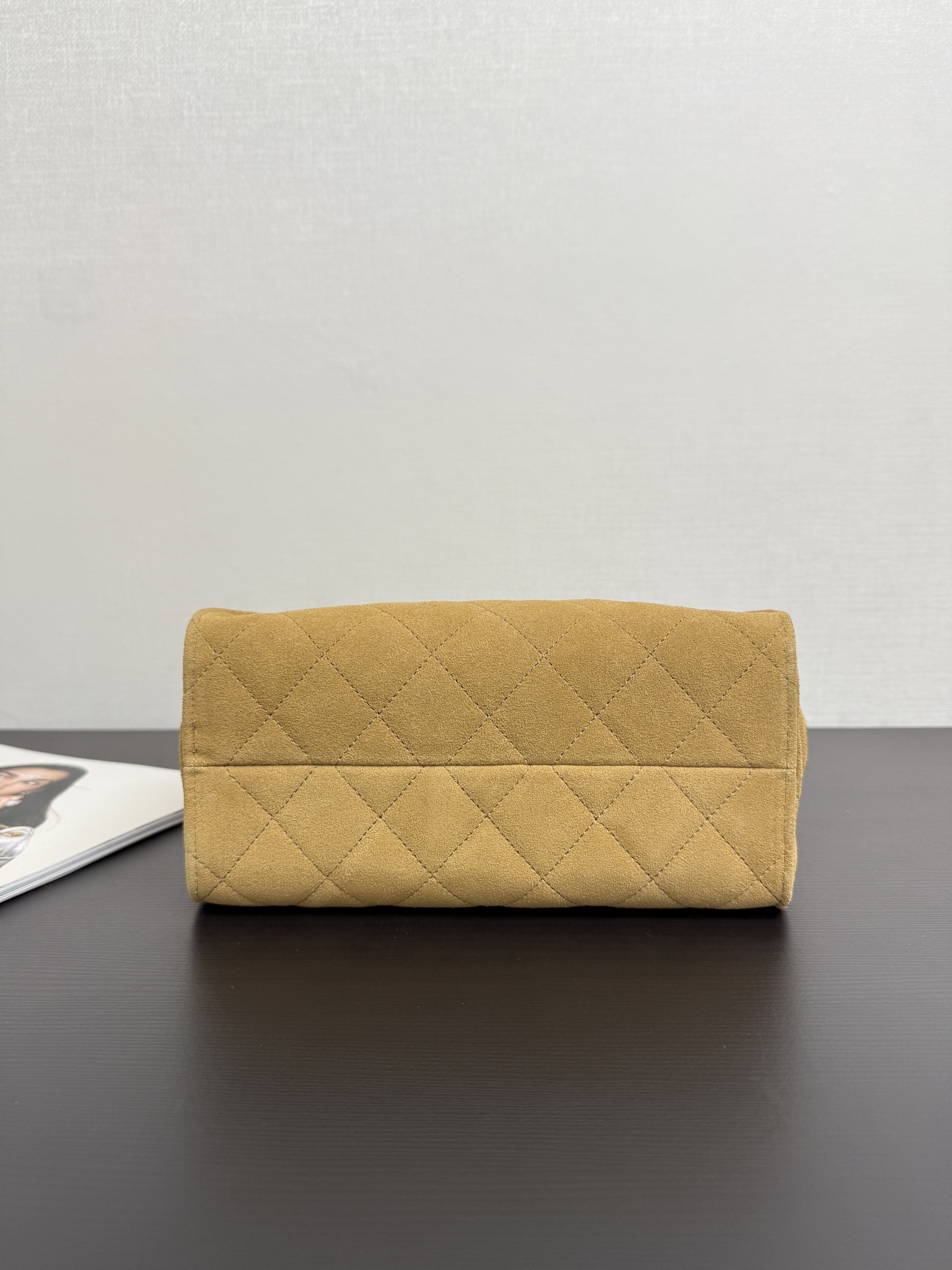 Chanel Bucket Bag Cow Leather 10cm-m-l-s