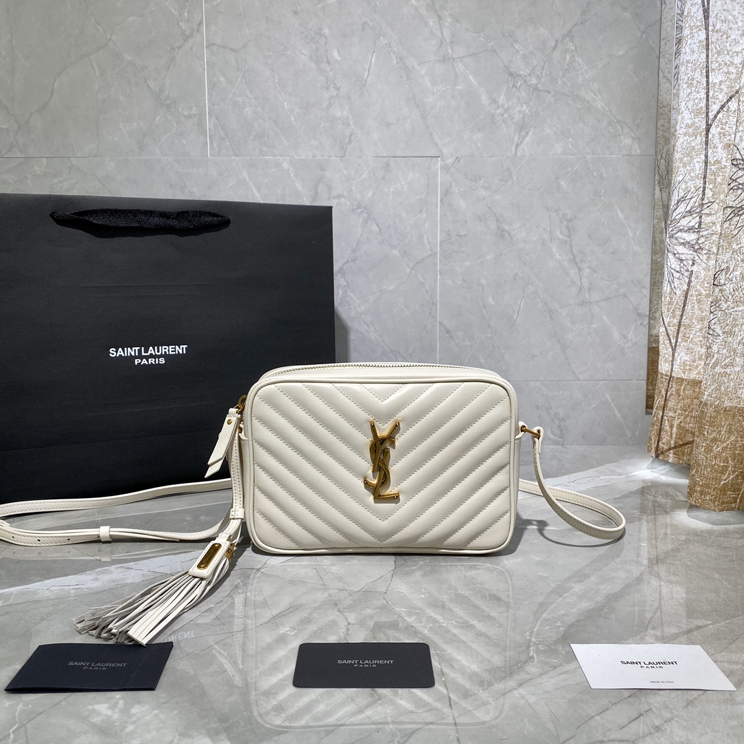 Basic Bag Cow Leather White M-l