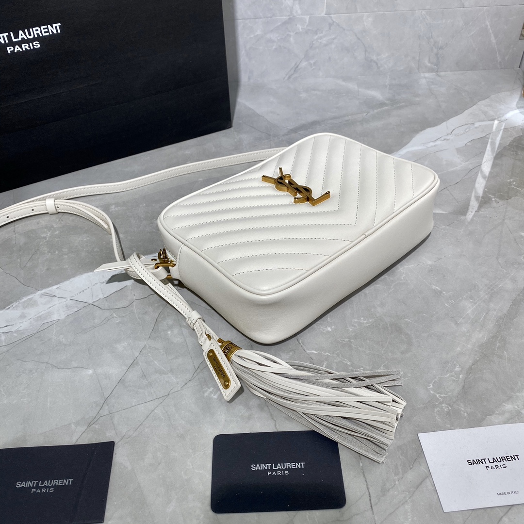 Basic Bag Cow Leather White M-l