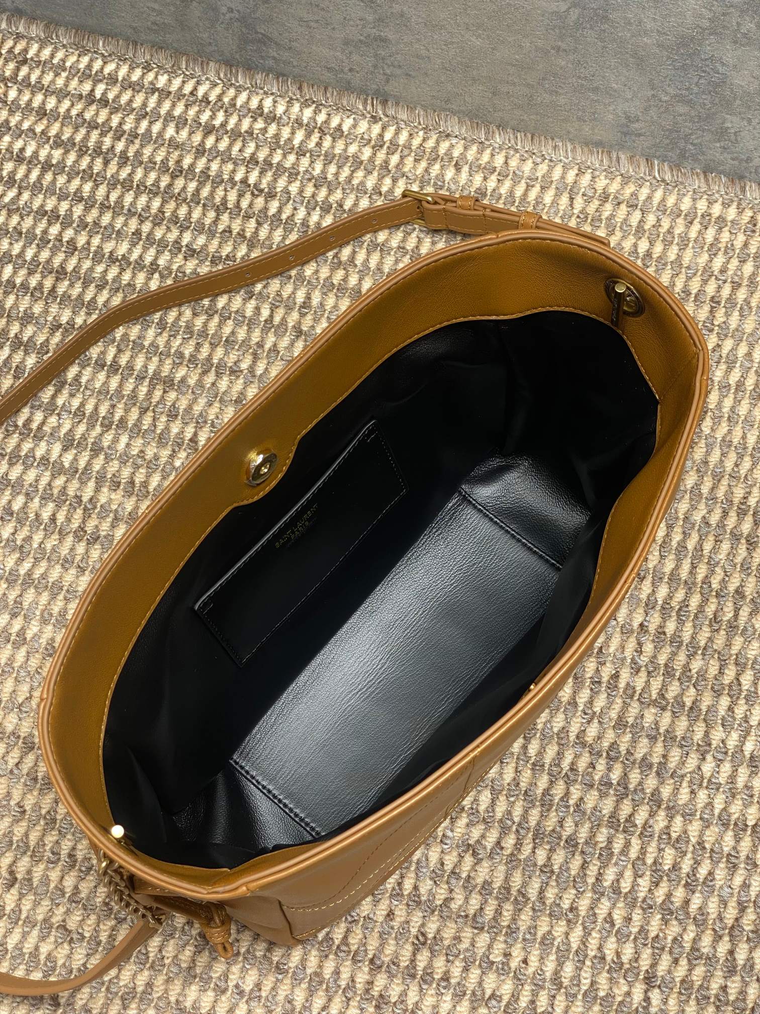 Ysl Shoulder Bag M-l-s