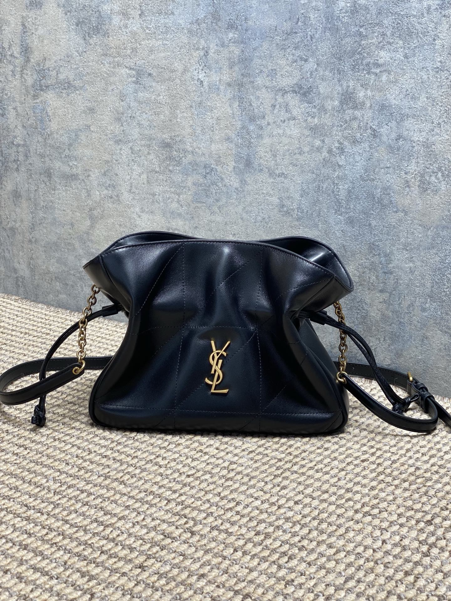 Ysl Shoulder Bag M-l-s
