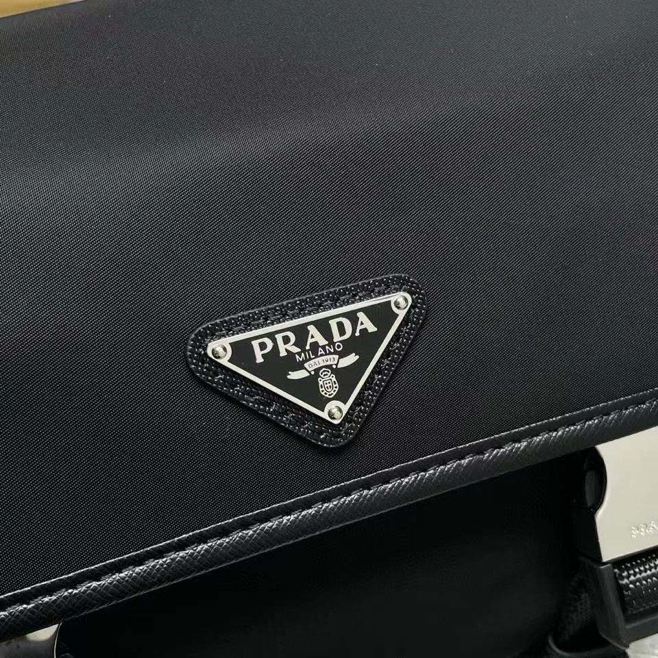 Prada Crossbody Bag Black S