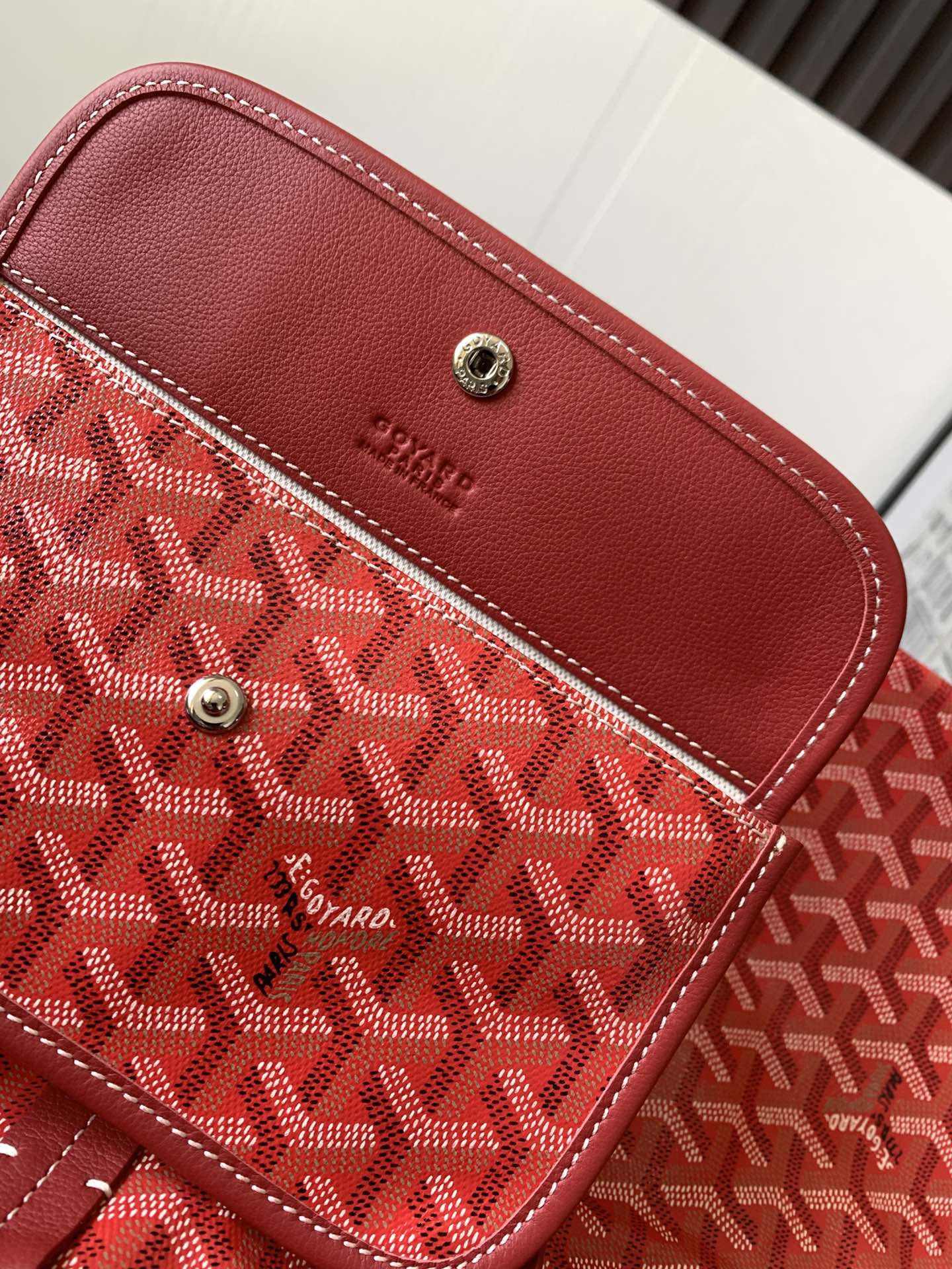 Goyard Basic Bag Canvas Red M-l-s