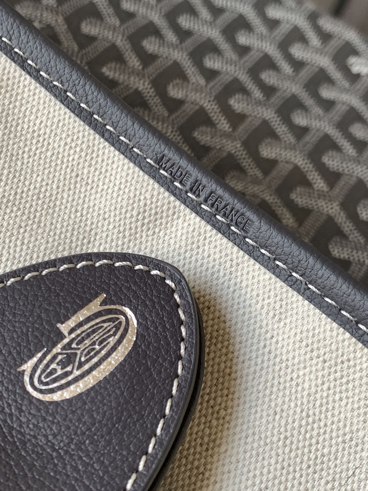 Goyard Basic Bag Canvas Gray M-l-s