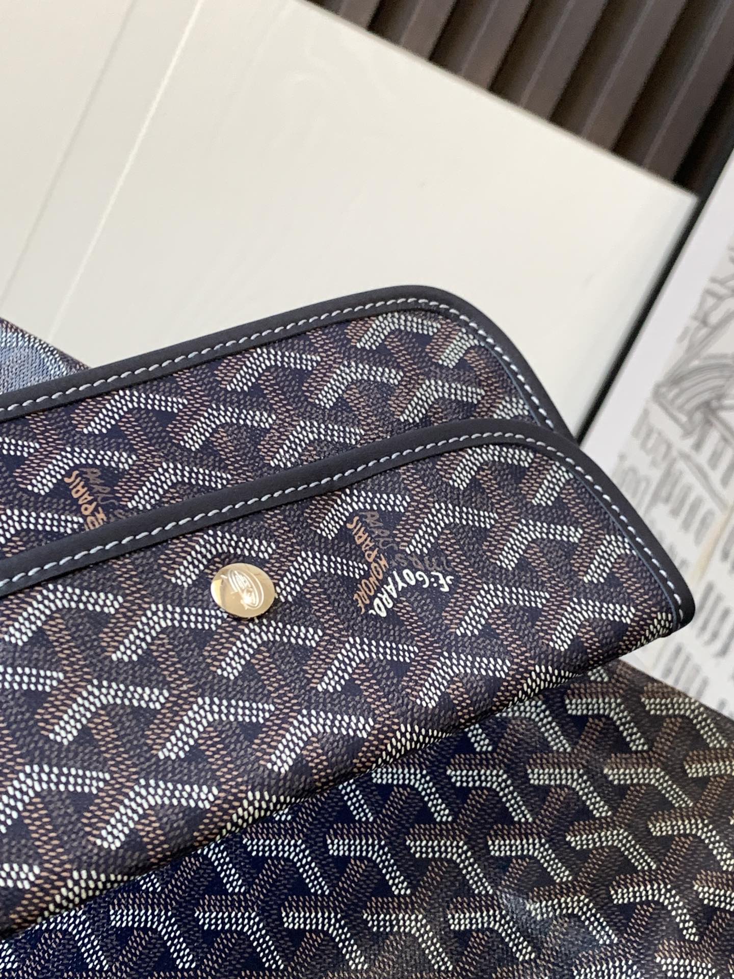 Goyard Basic Bag Canvas M-l-s