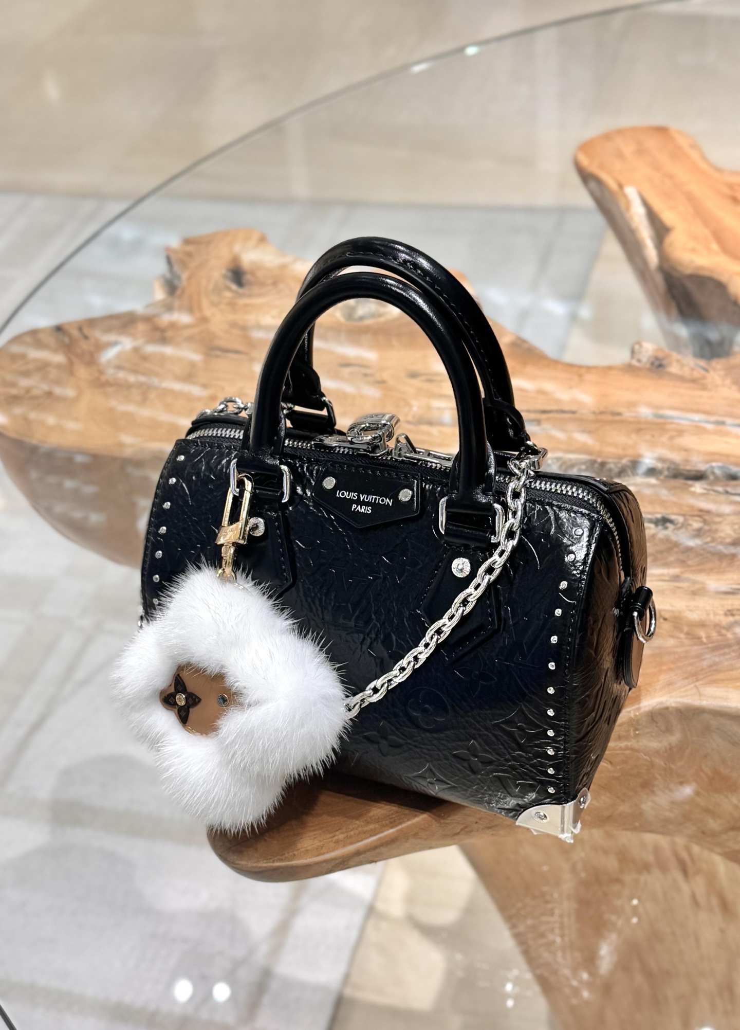 Louis Vuitton Basic Bag S