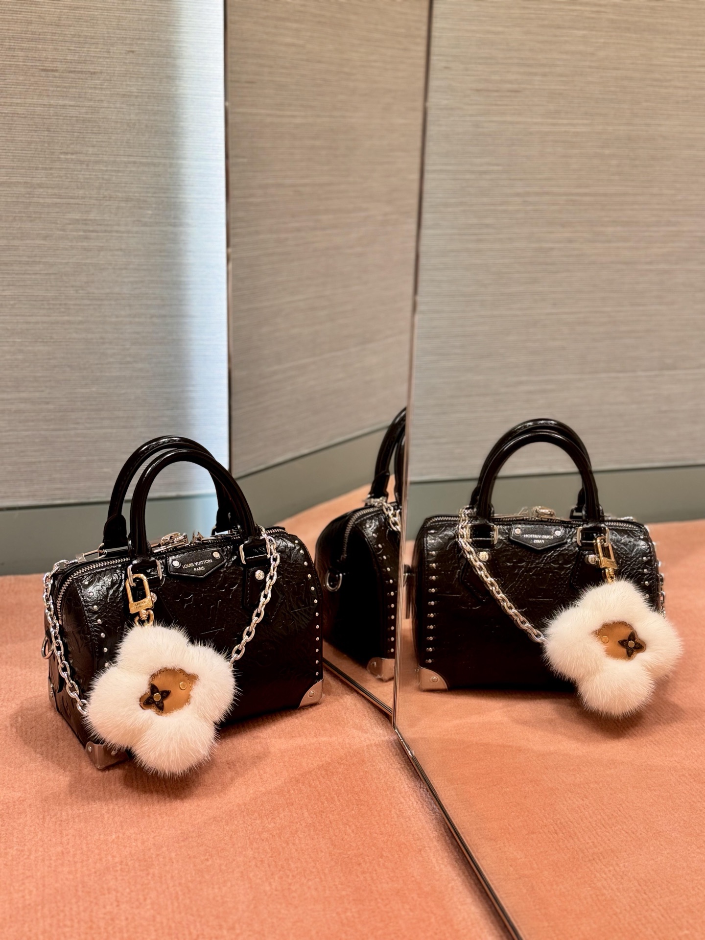 Louis Vuitton Basic Bag S