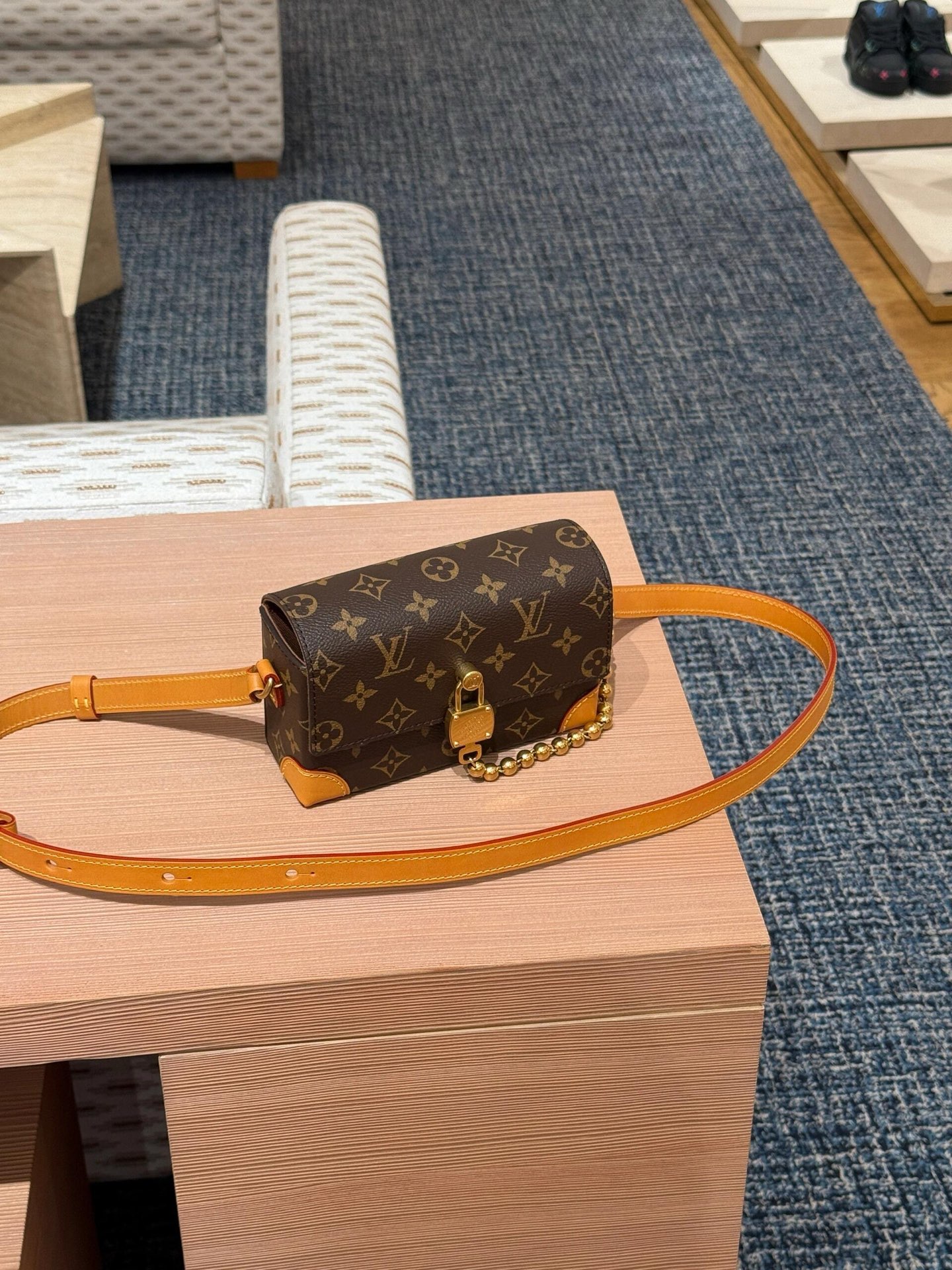 Basic Bag M-s