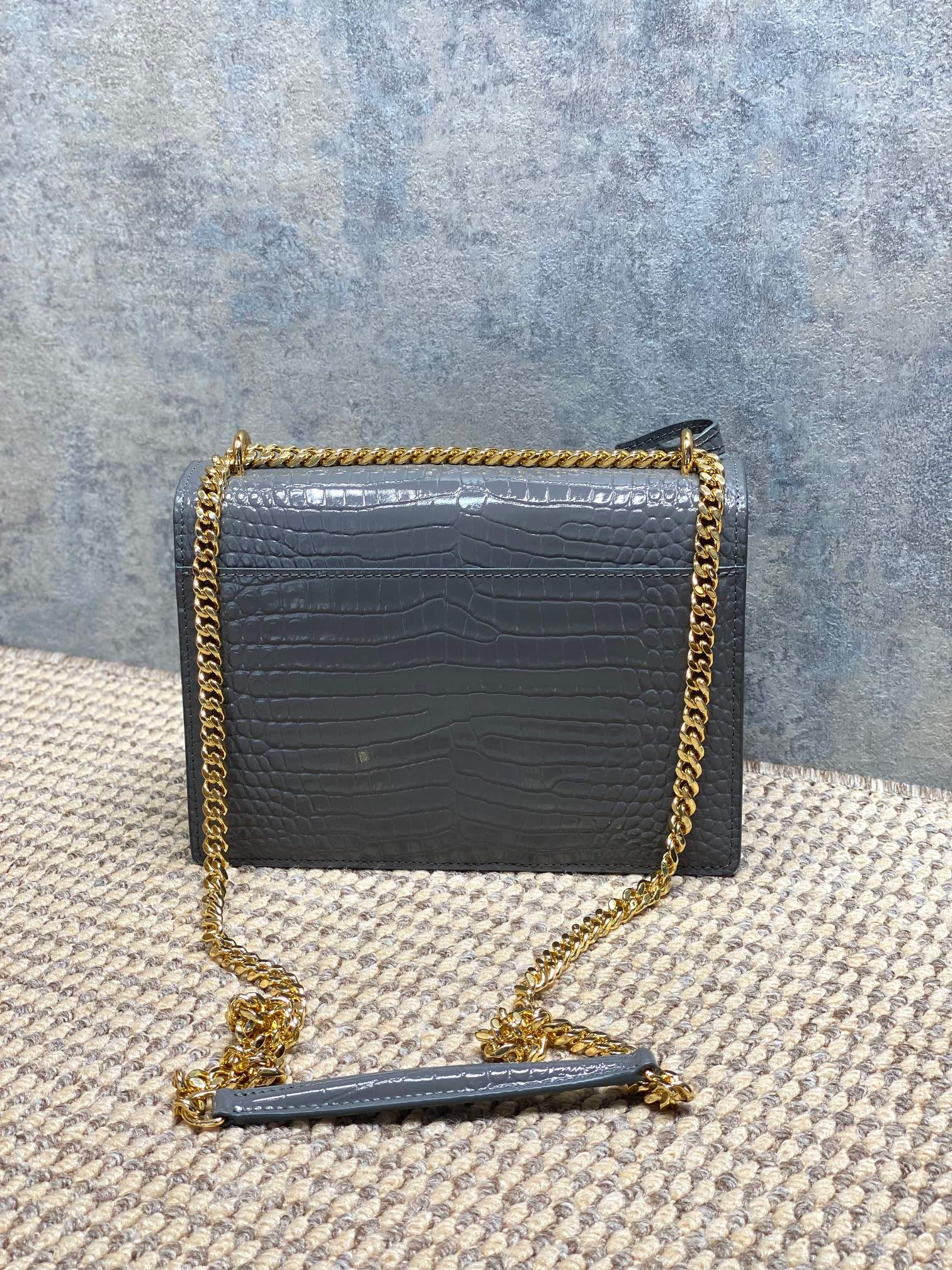 Ysl Basic Bag Cow Leather Silver L-s