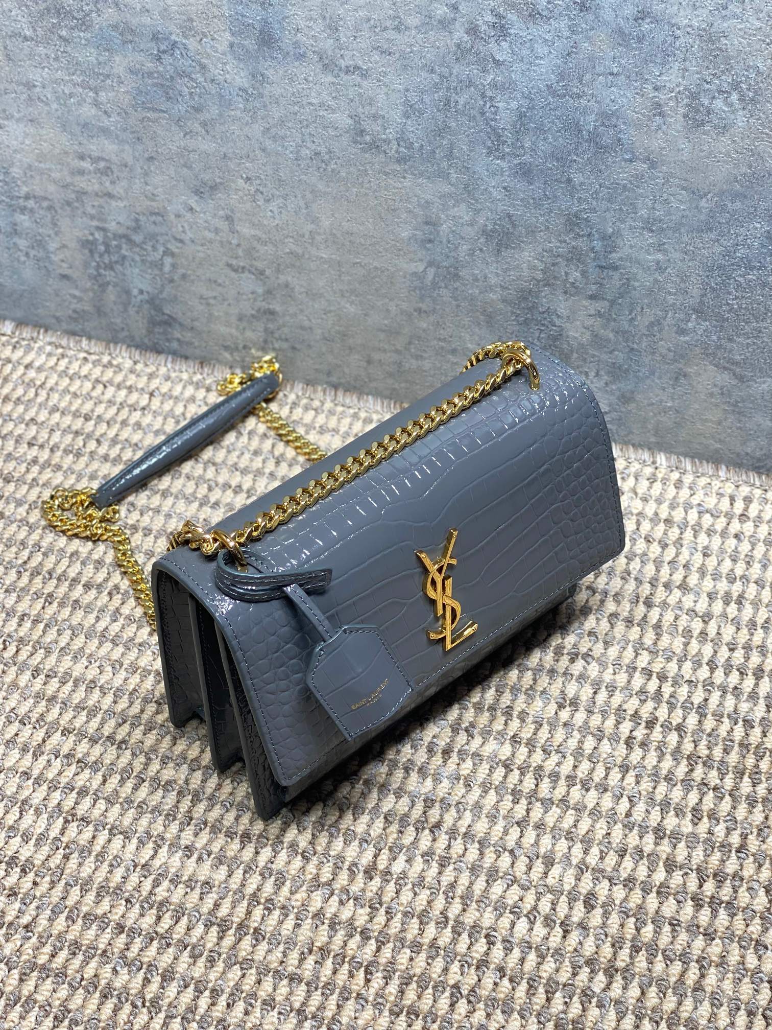 Ysl Basic Bag Cow Leather Silver L-s
