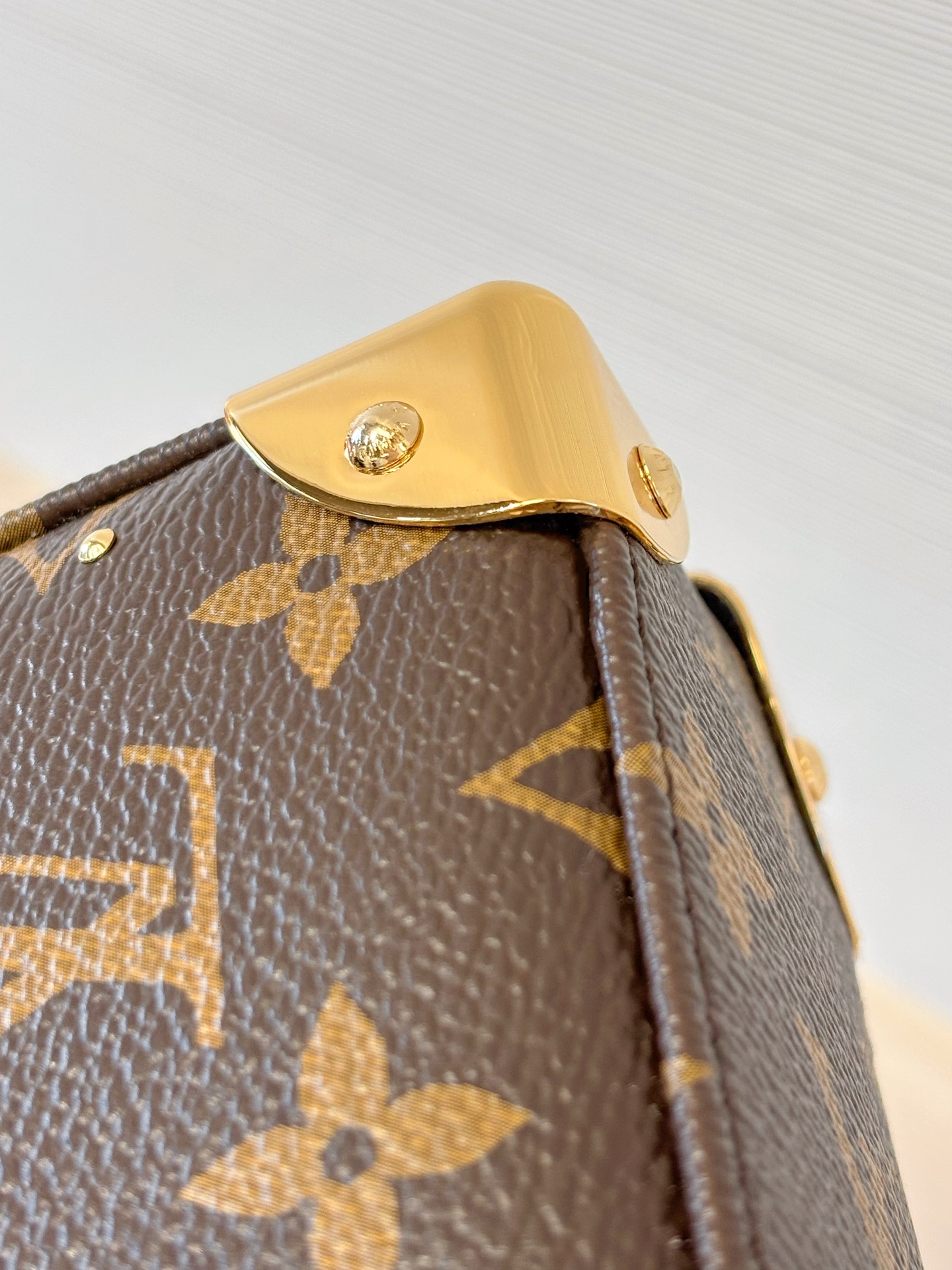 Louis Vuitton Messenger Bag Canvas M-l-s