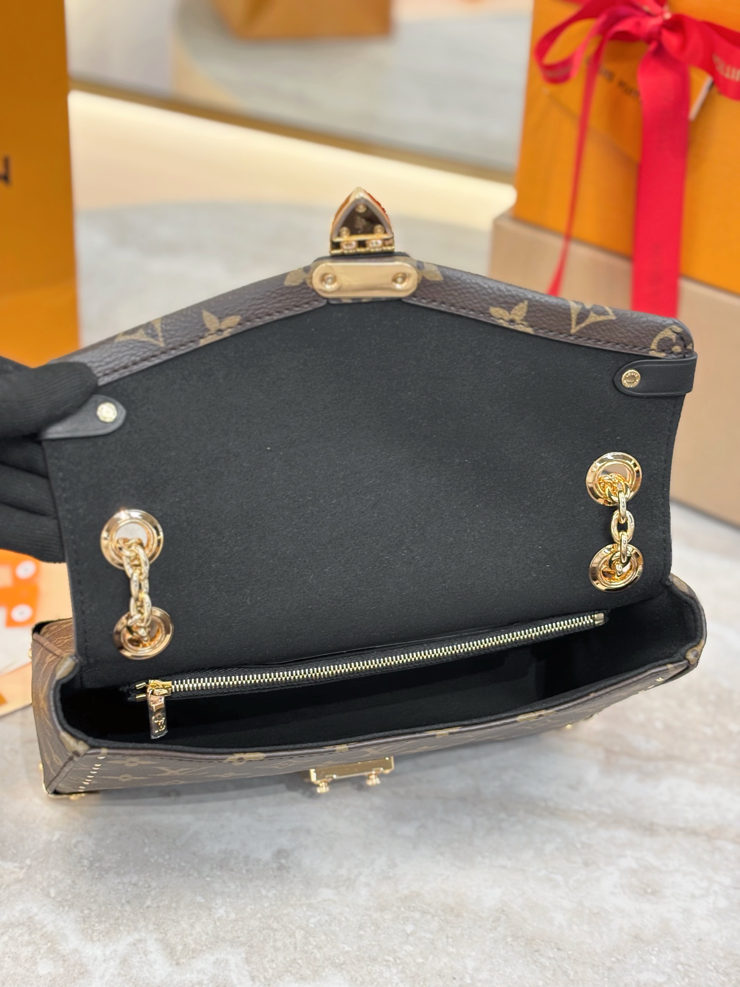 Louis Vuitton Messenger Bag Canvas M-l-s