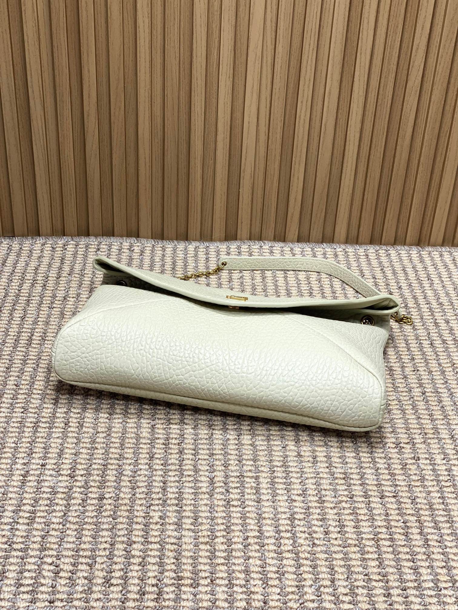 Ysl Basic Bag Sheepskin Gold M-l-s