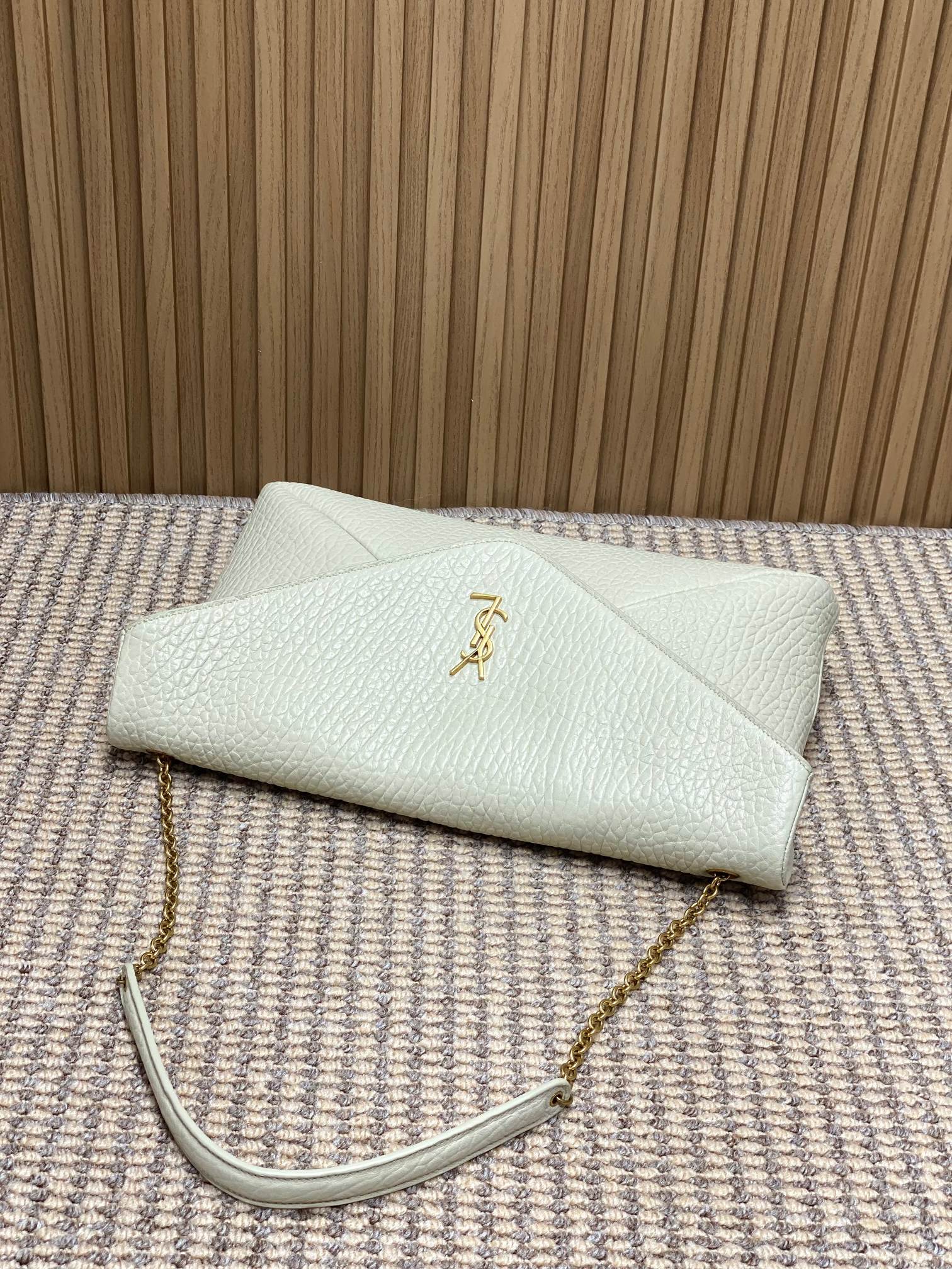Ysl Basic Bag Sheepskin Gold M-l-s