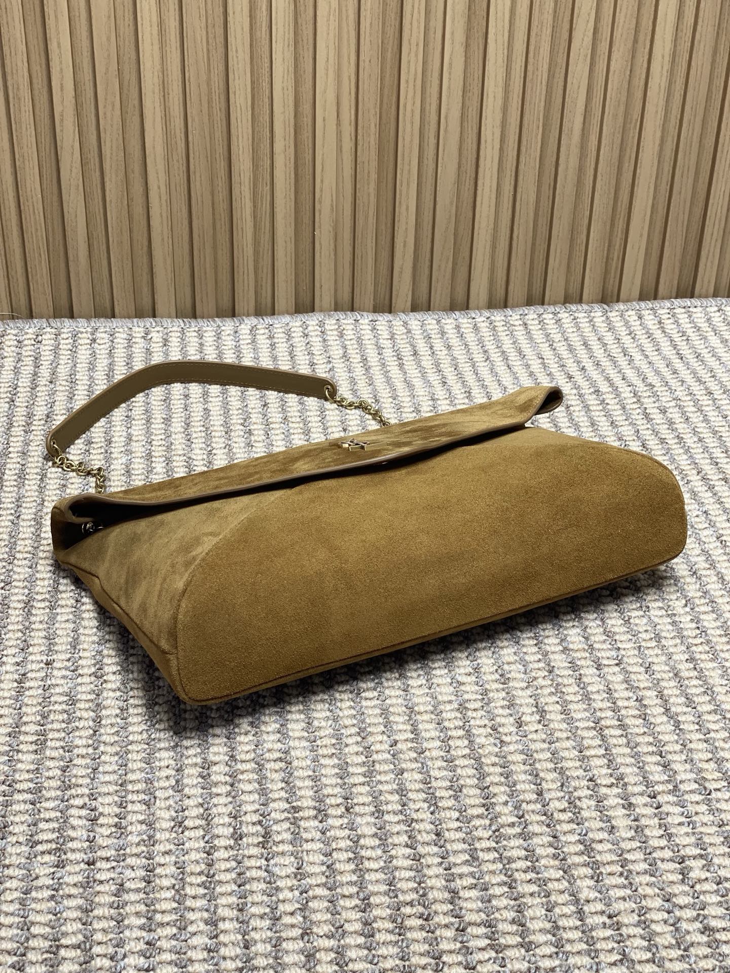 Ysl Basic Bag Sheepskin Gold M-l-s