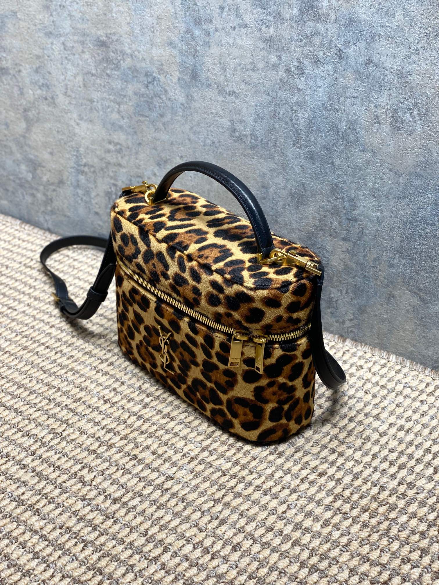 Ysl Basic Bag Gold M-l-s