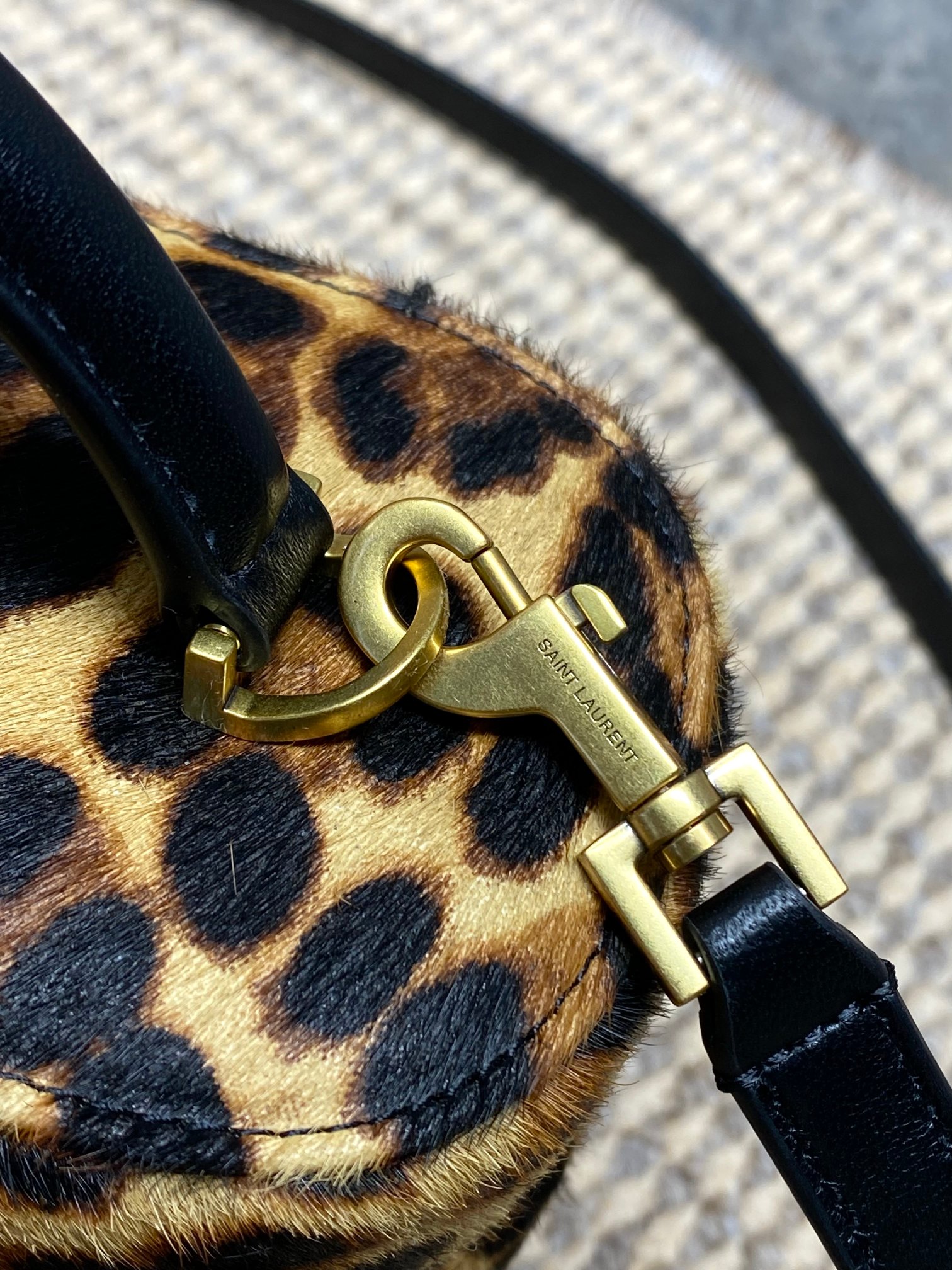 Ysl Basic Bag Gold M-l-s