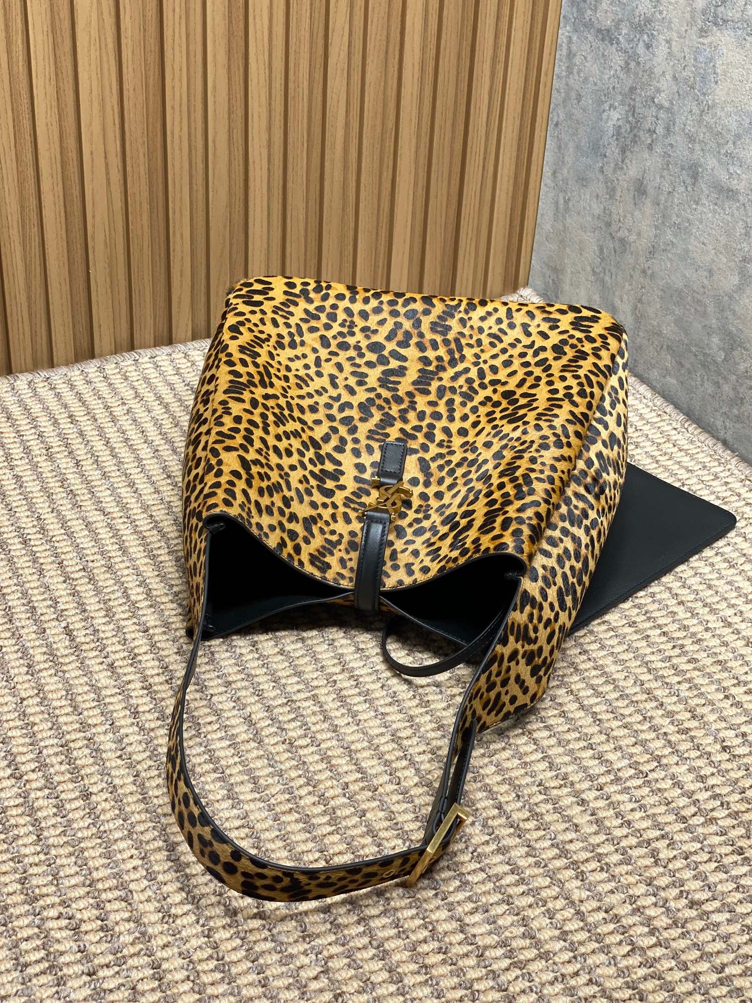 Ysl Basic Bag Sheepskin 13cm-m-l-s