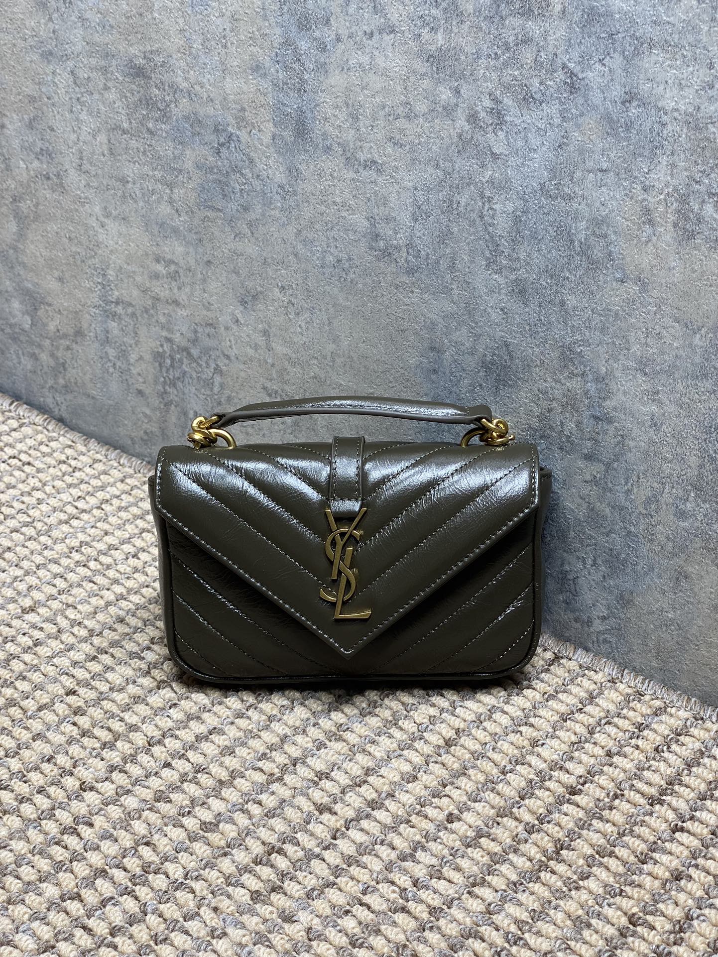 Ysl Messenger Bag Cow Leather Gold M-l-s