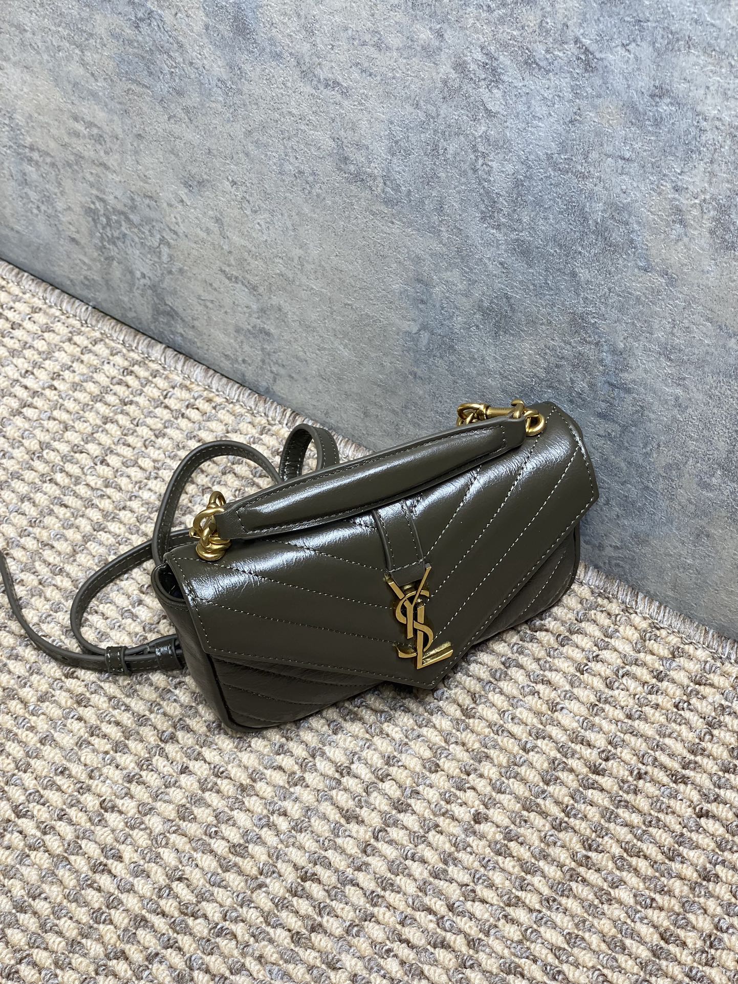 Ysl Messenger Bag Cow Leather Gold M-l-s