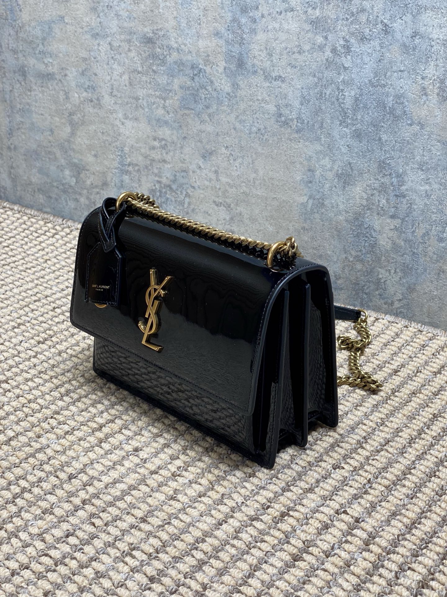 Ysl Basic Bag Red M-l-s