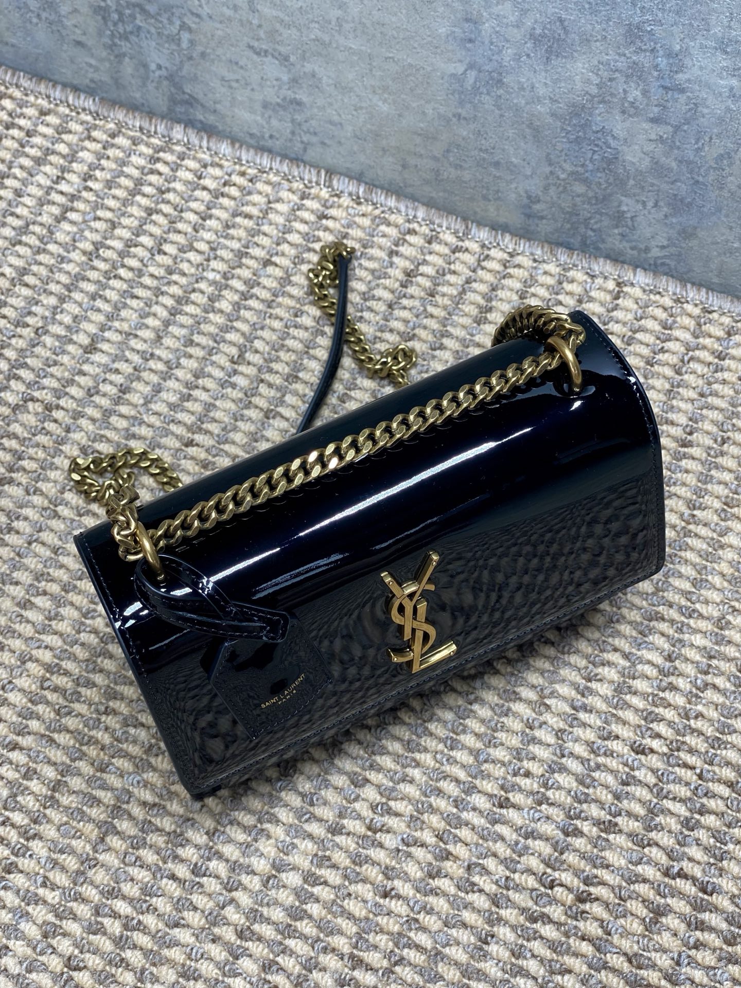 Ysl Basic Bag Red M-l-s