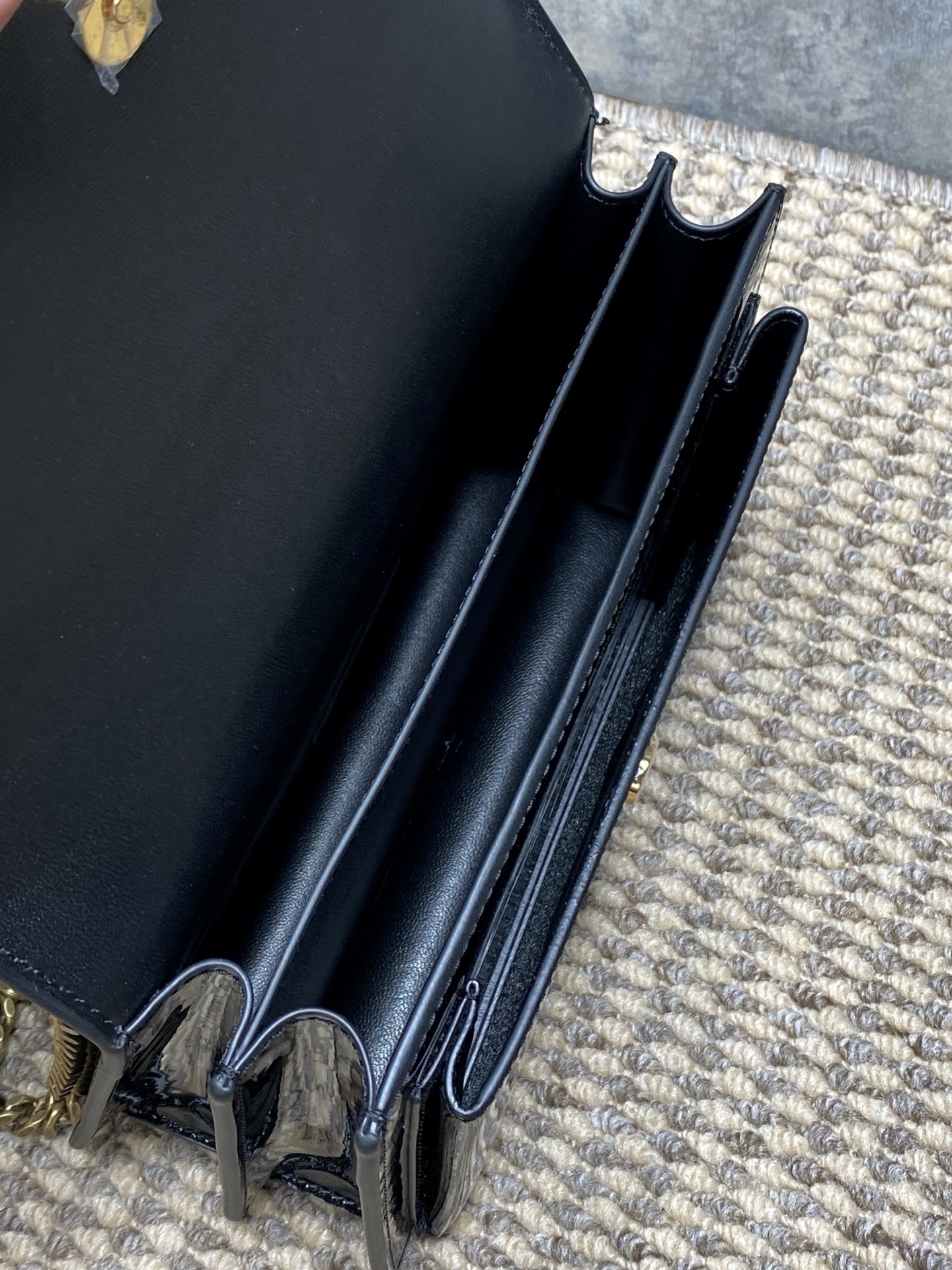 Ysl Basic Bag Red M-l-s