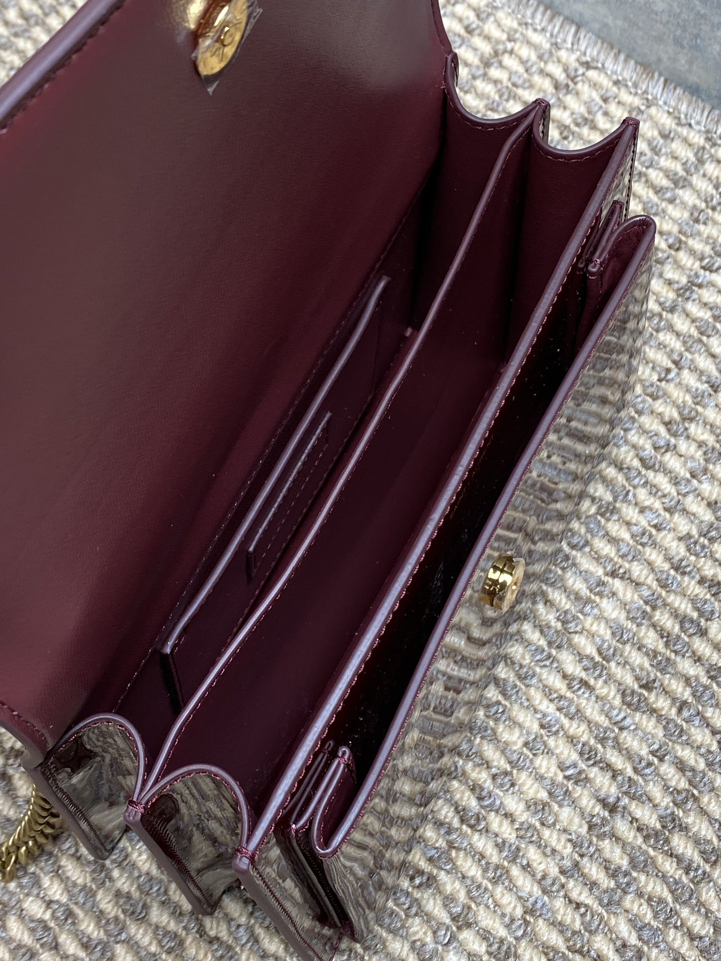 Ysl Basic Bag Red M-l-s