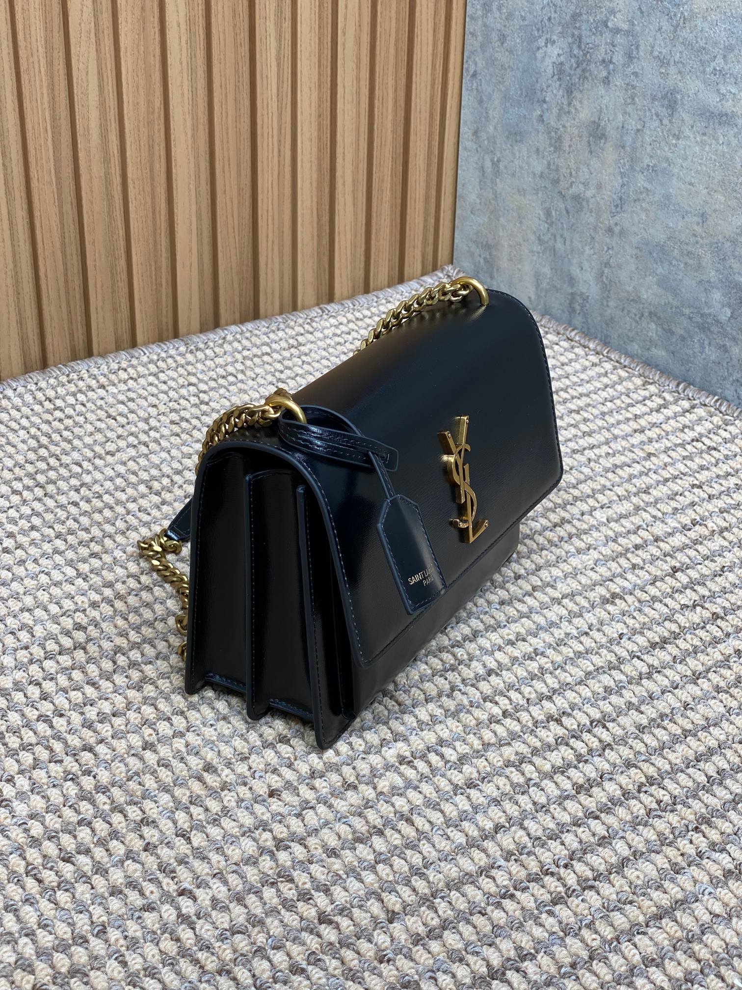 Ysl Basic Bag Gold M-l-s