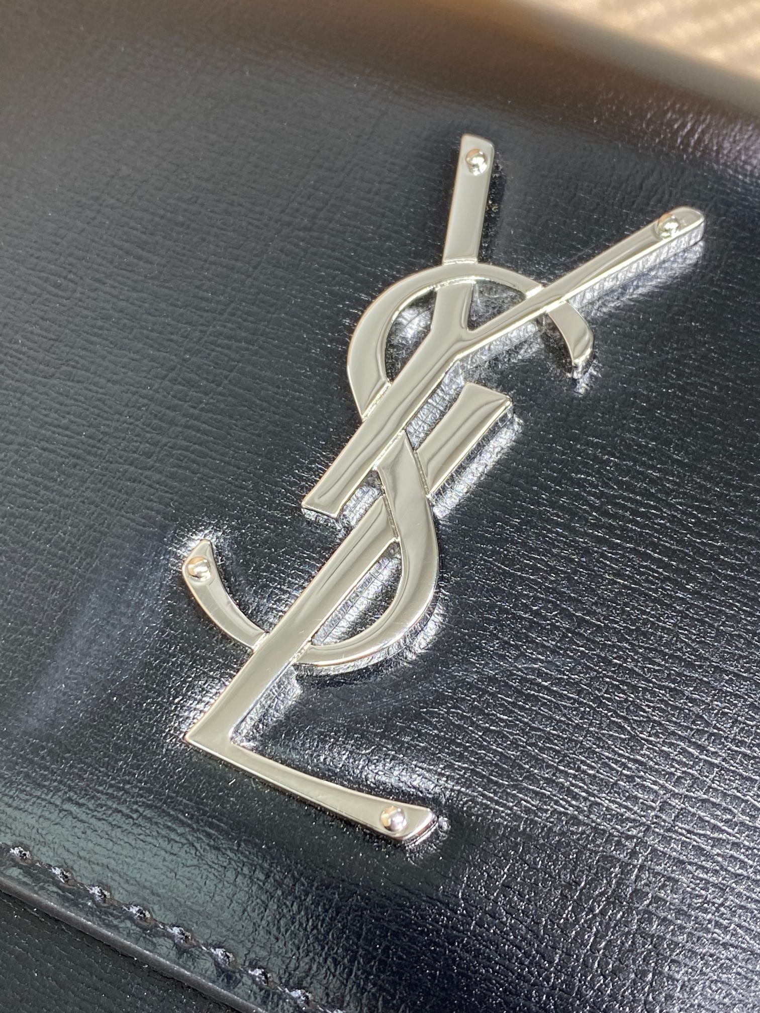 Ysl Basic Bag Gold M-l-s