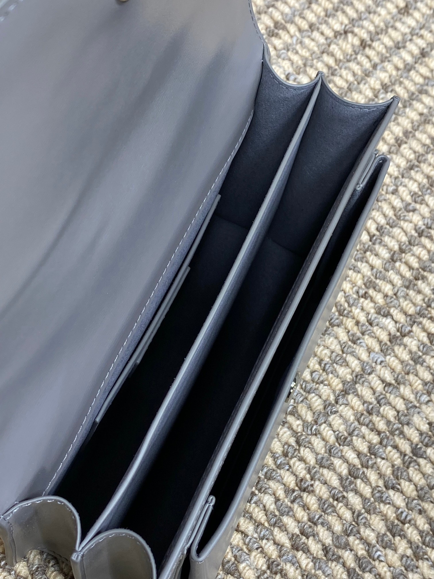 Ysl Basic Bag Gold M-l-s