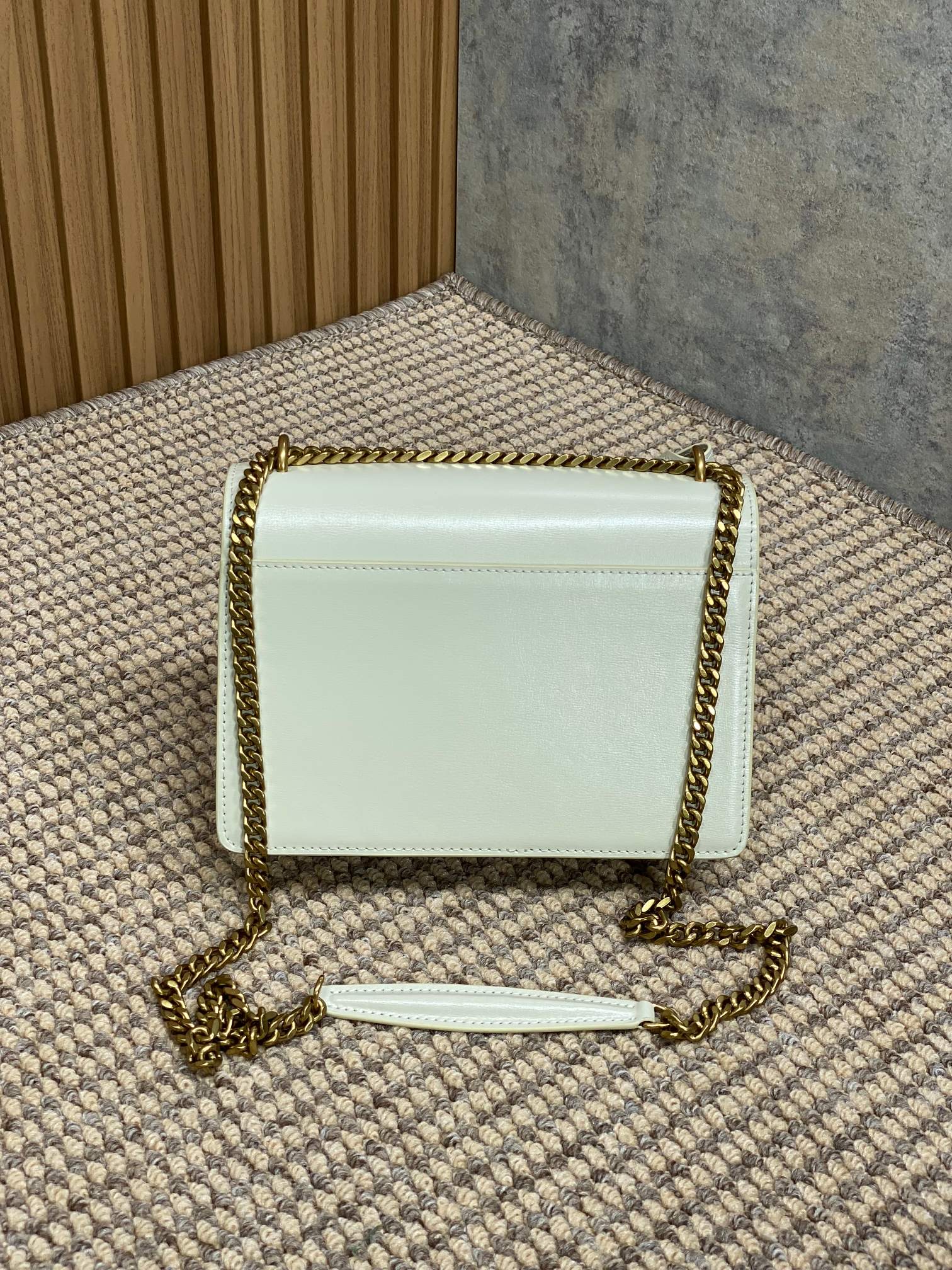 Ysl Basic Bag Gold M-l-s