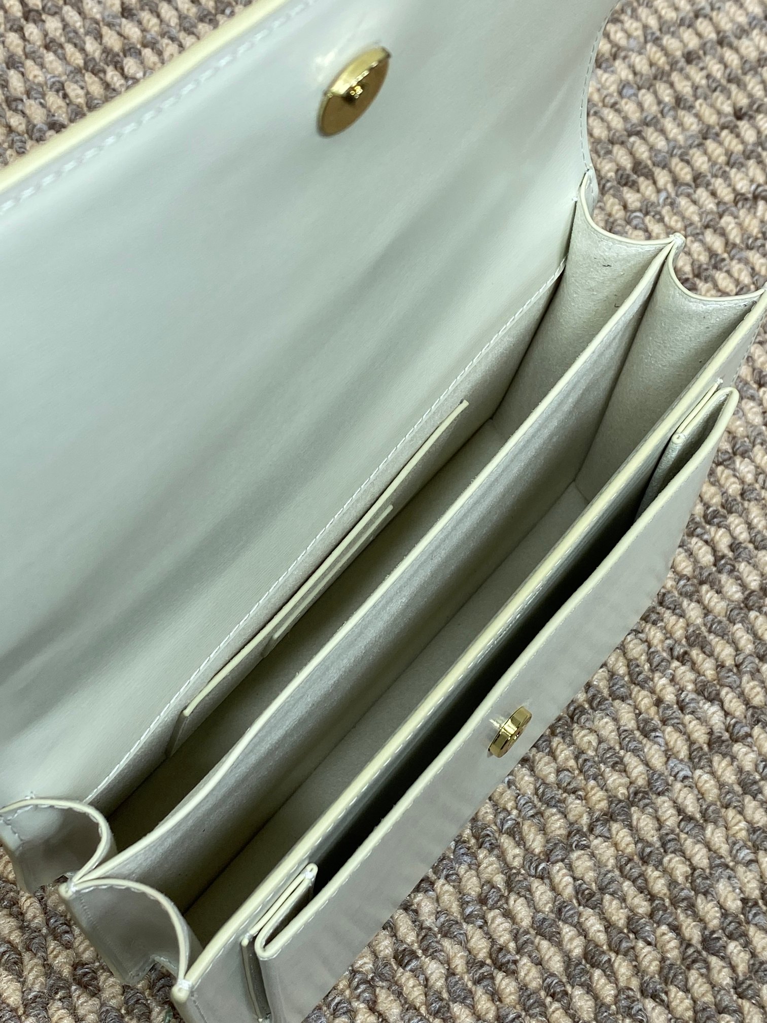 Ysl Basic Bag Gold M-l-s