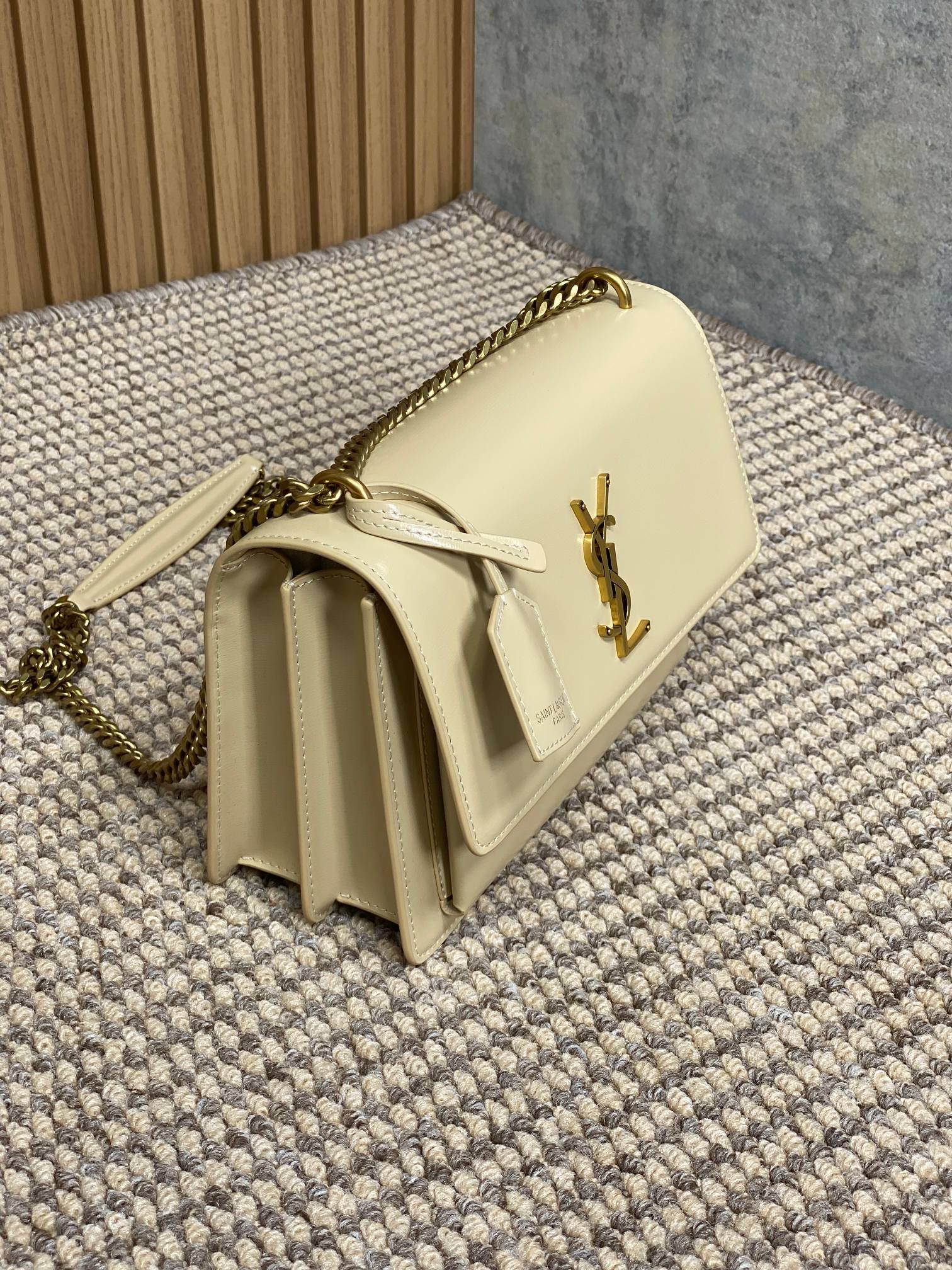 Ysl Basic Bag Gold M-l-s