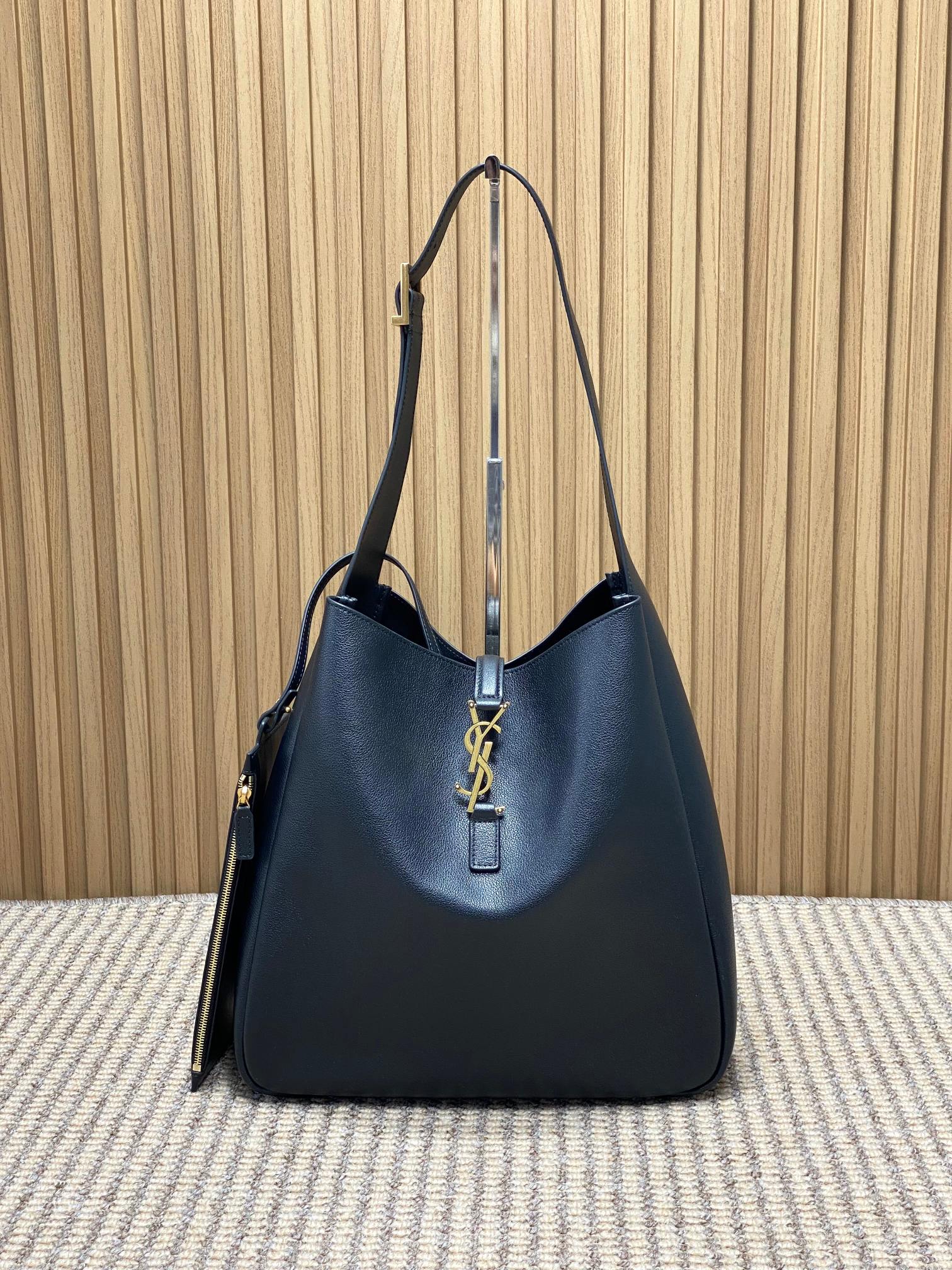 Ysl Basic Bag Cow Leather Black M-l-s