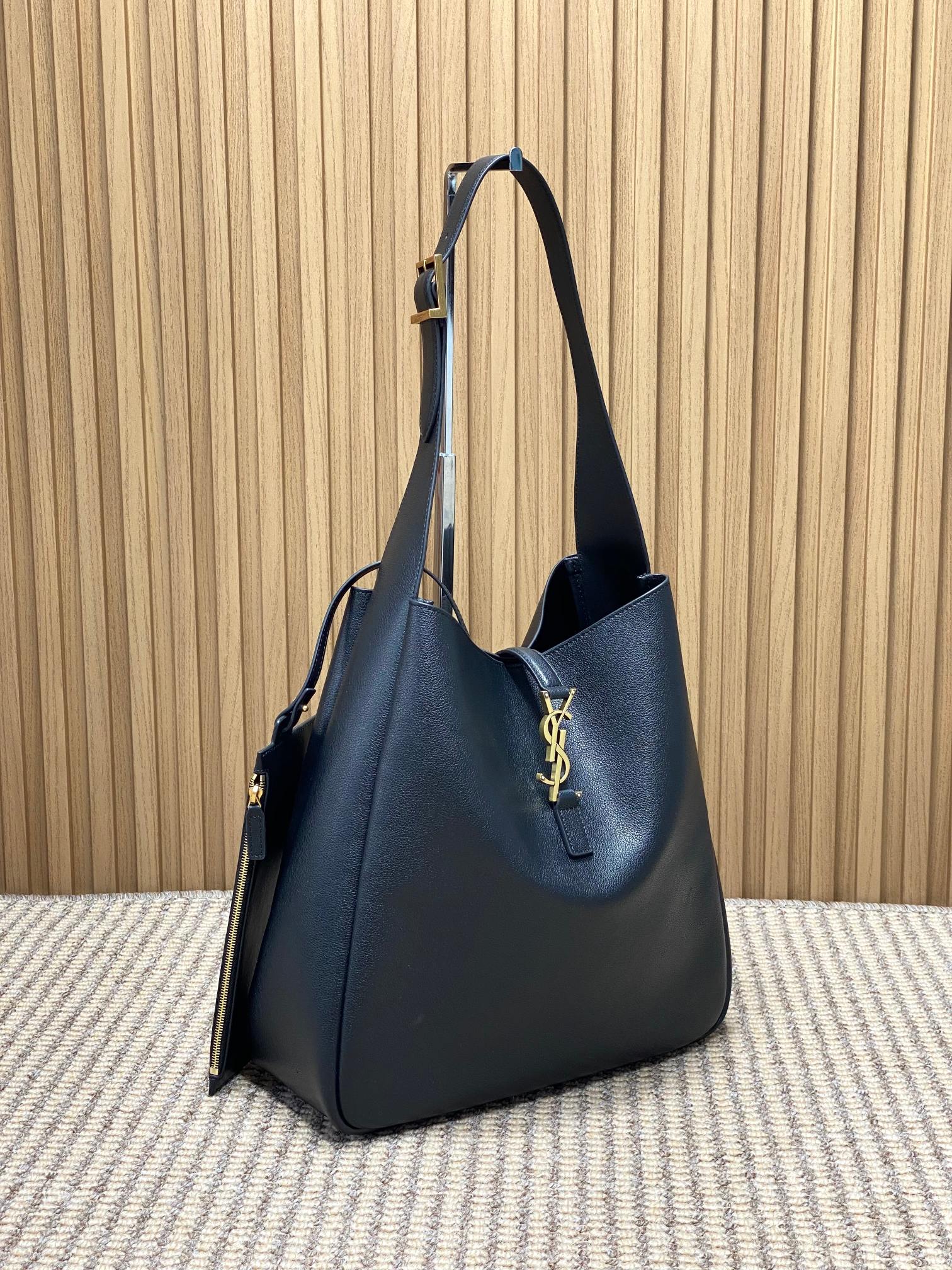 Ysl Basic Bag Cow Leather Black M-l-s